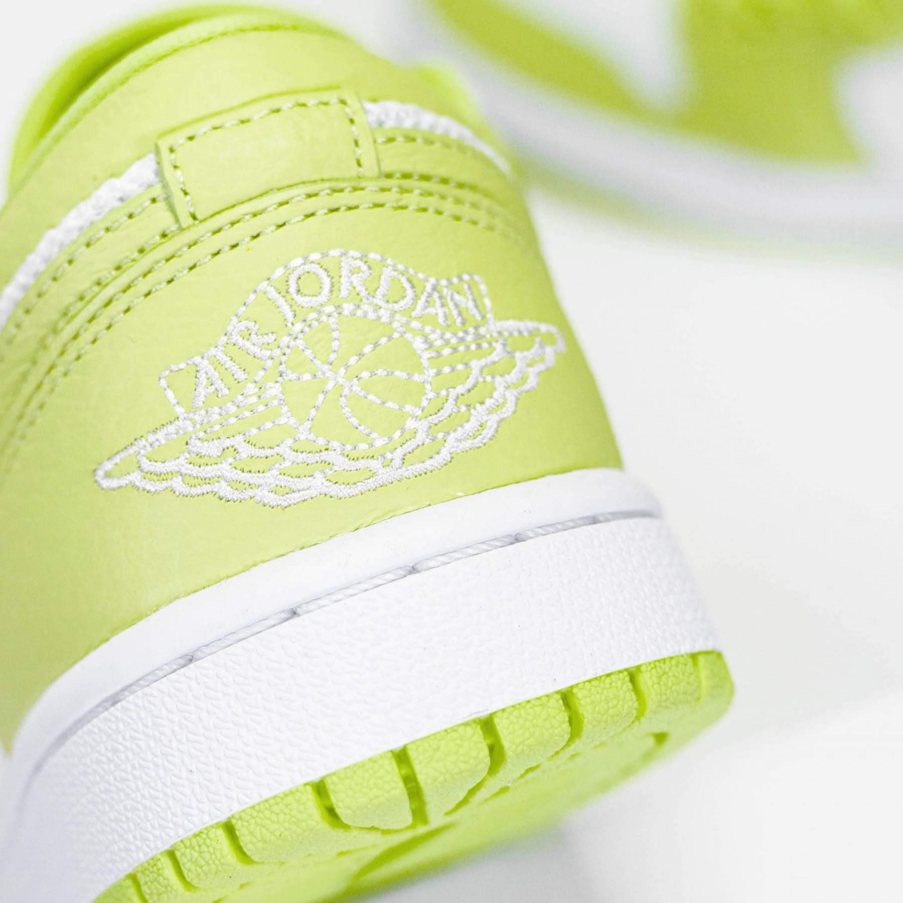 Air Jordan 1 Wmns Low 'Limelight' - Image 6