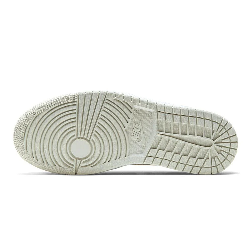 Air Jordan 1 Wmns Low 'Spruce Aura' - Image 5