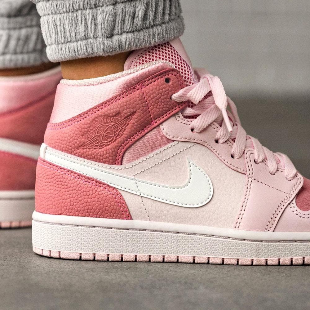 Air Jordan 1 WMNS Mid “Digital Pink” - Image 7
