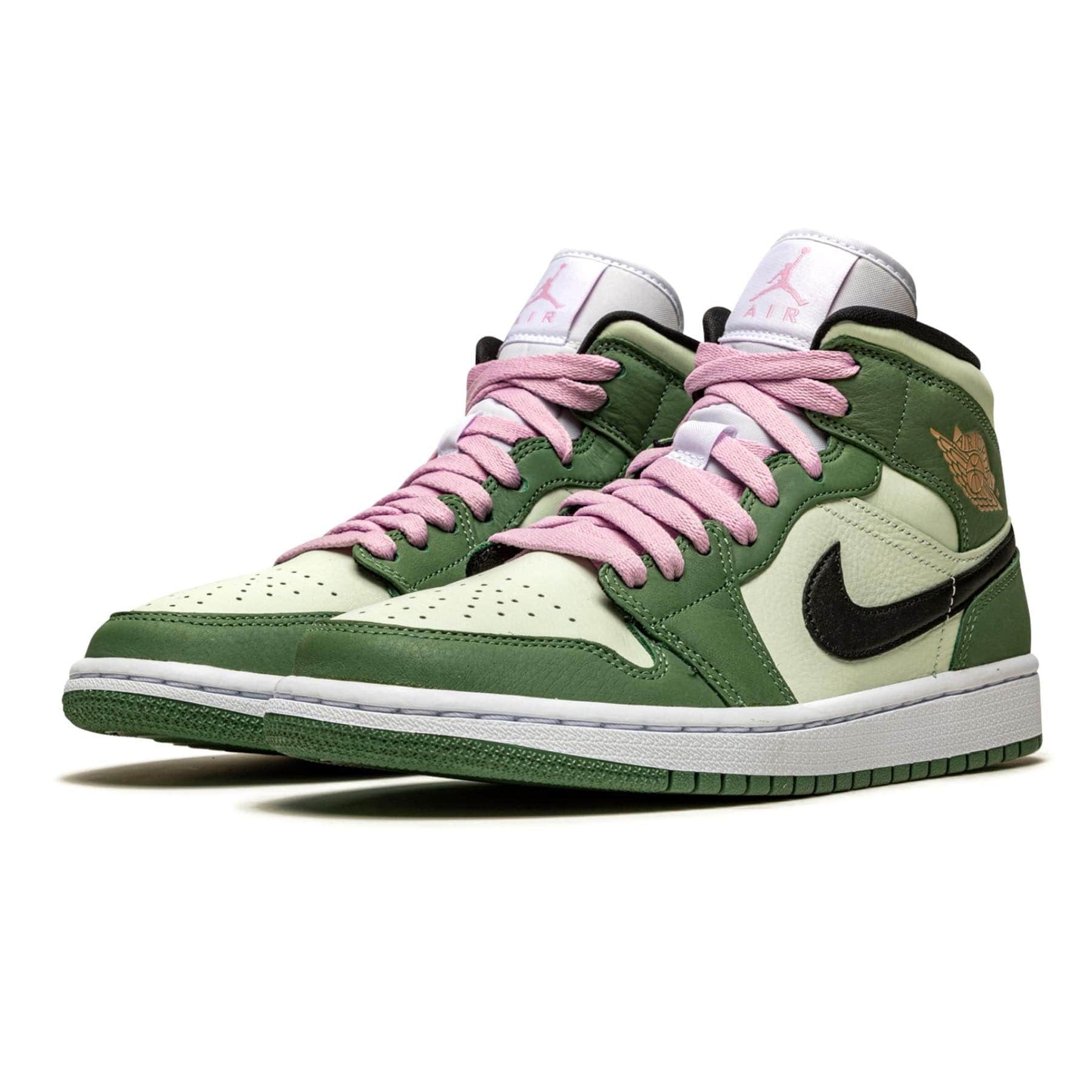 Air Jordan 1 Wmns Mid SE 'Dutch Green' - Image 2