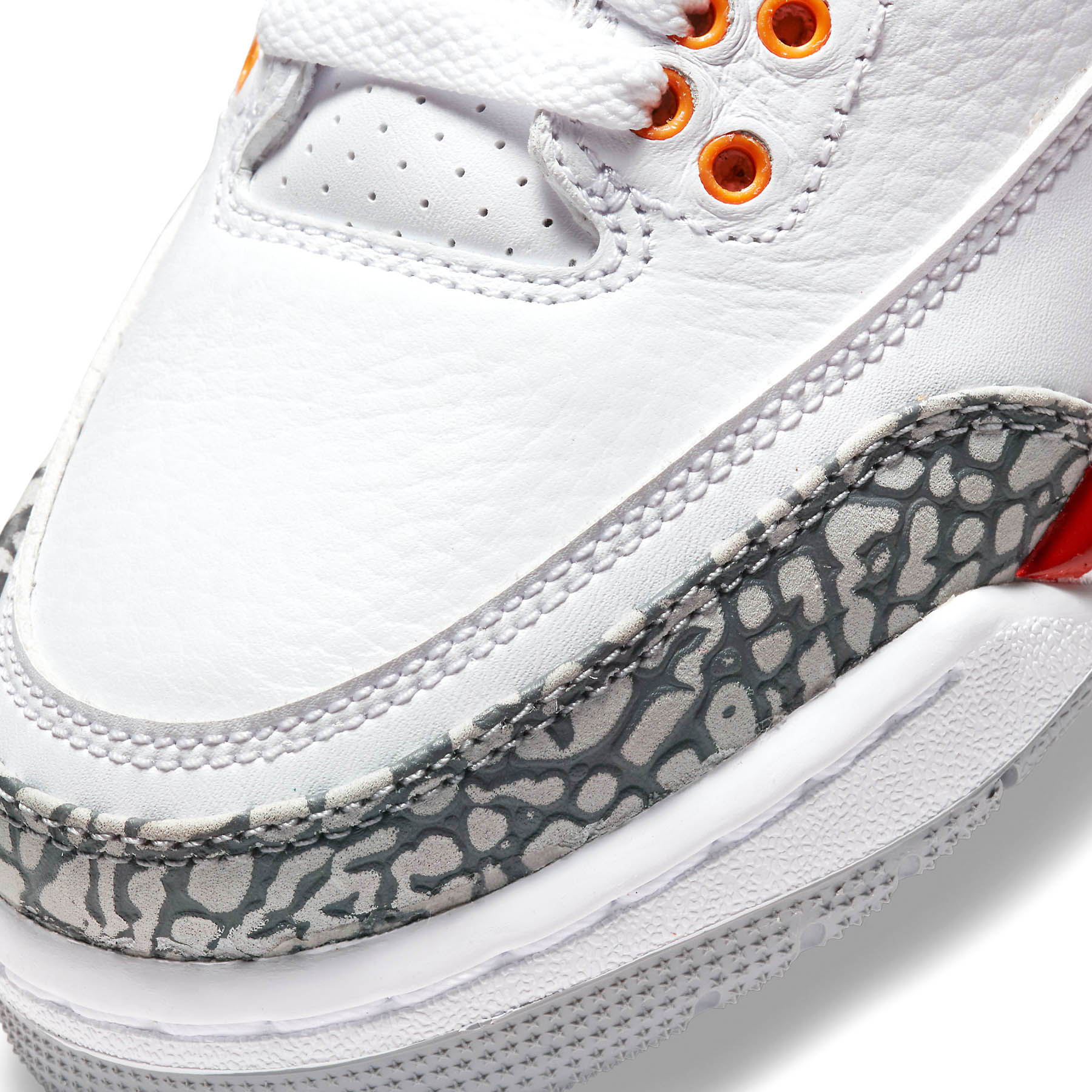 Air Jordan 3 Retro 'Cardinal Red' - Image 6