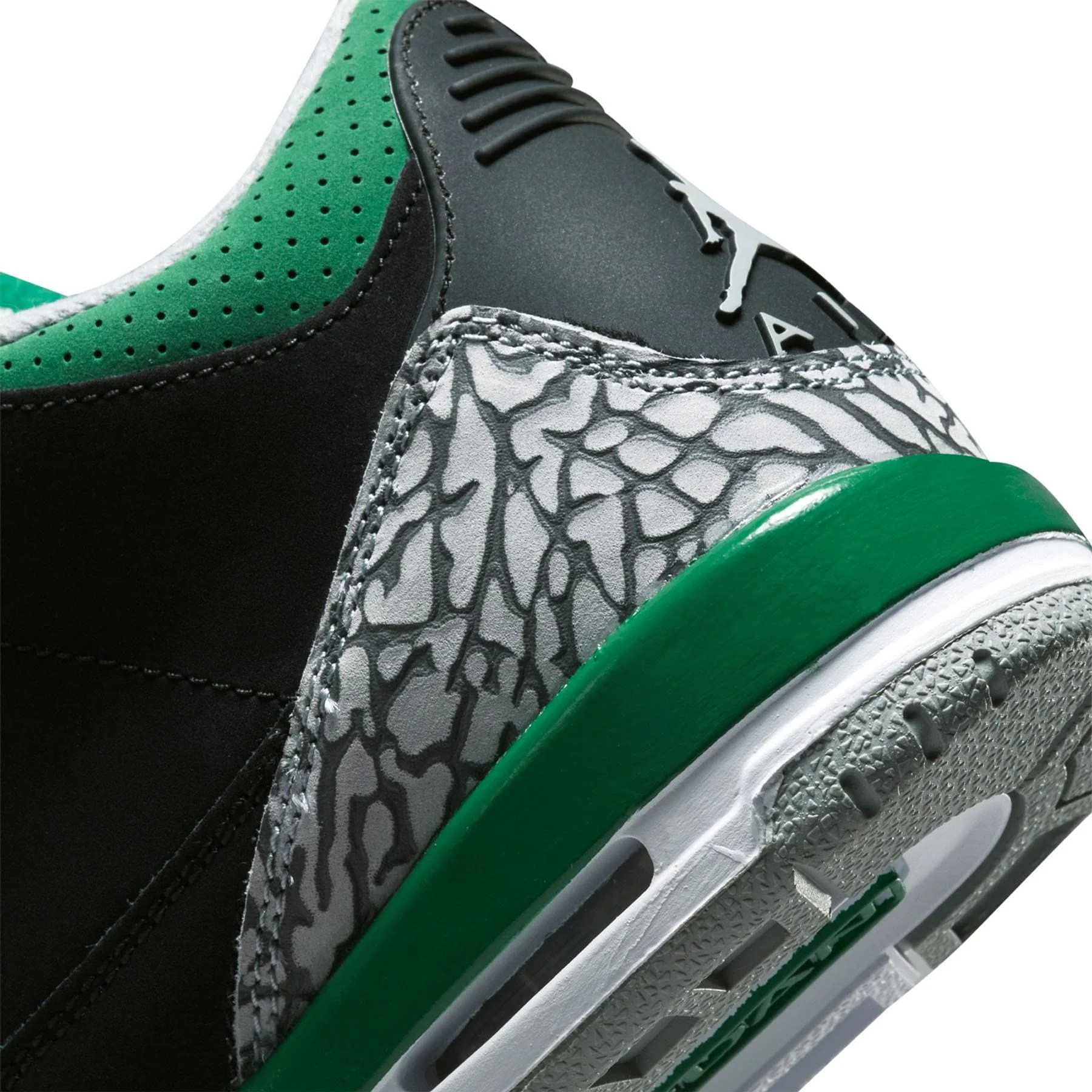 Air Jordan 3 Retro GS 'Pine Green' - Image 7