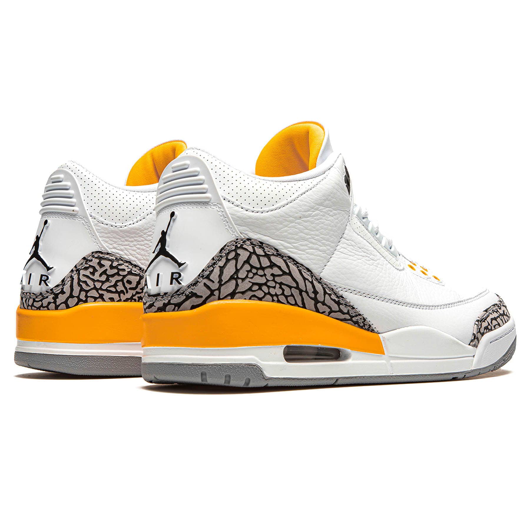 Air Jordan 3 Retro Wmns 'Laser Orange' - Image 3