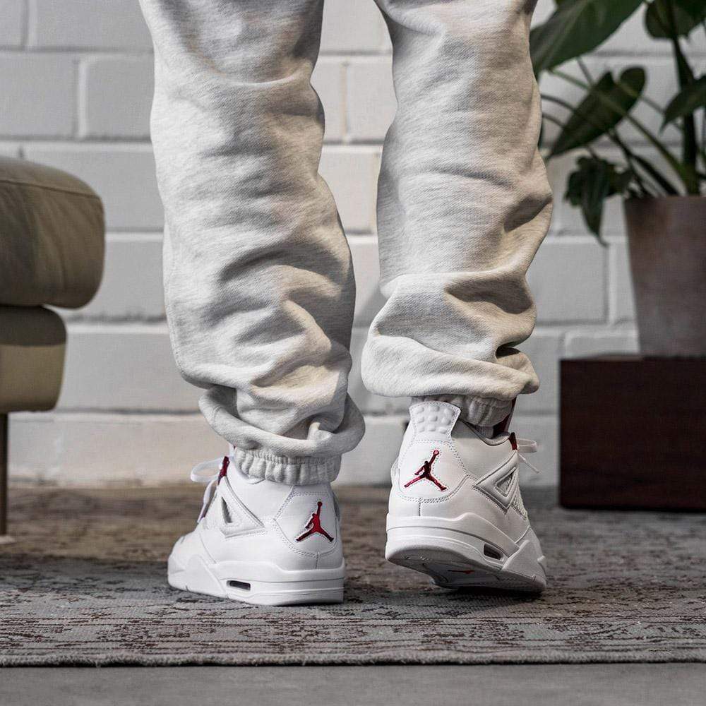 Air Jordan 4 Retro 'Red Metallic' - Image 7