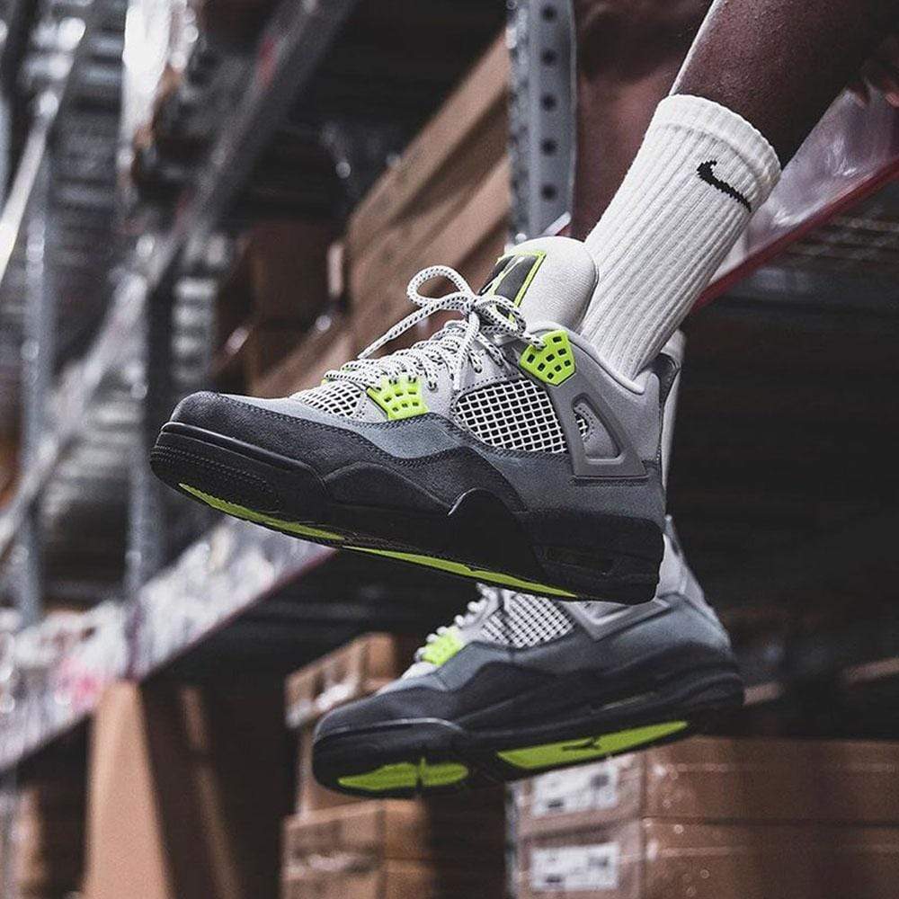 Air Jordan 4 Retro SE 'Neon 95' - Image 6