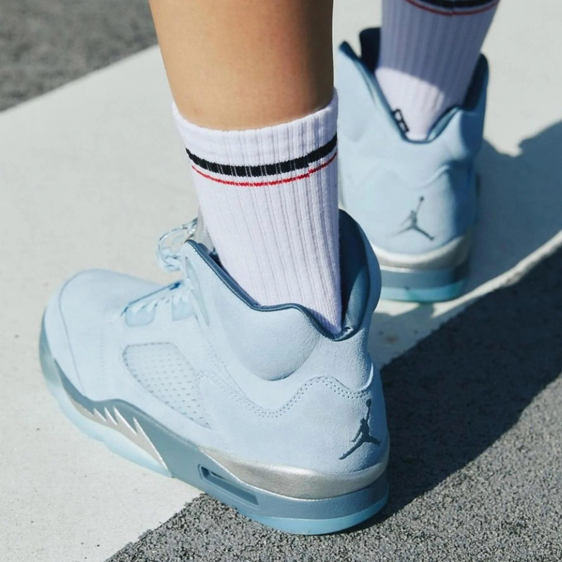 Air Jordan 5 Retro Wmns 'Blue Bird' - Image 7