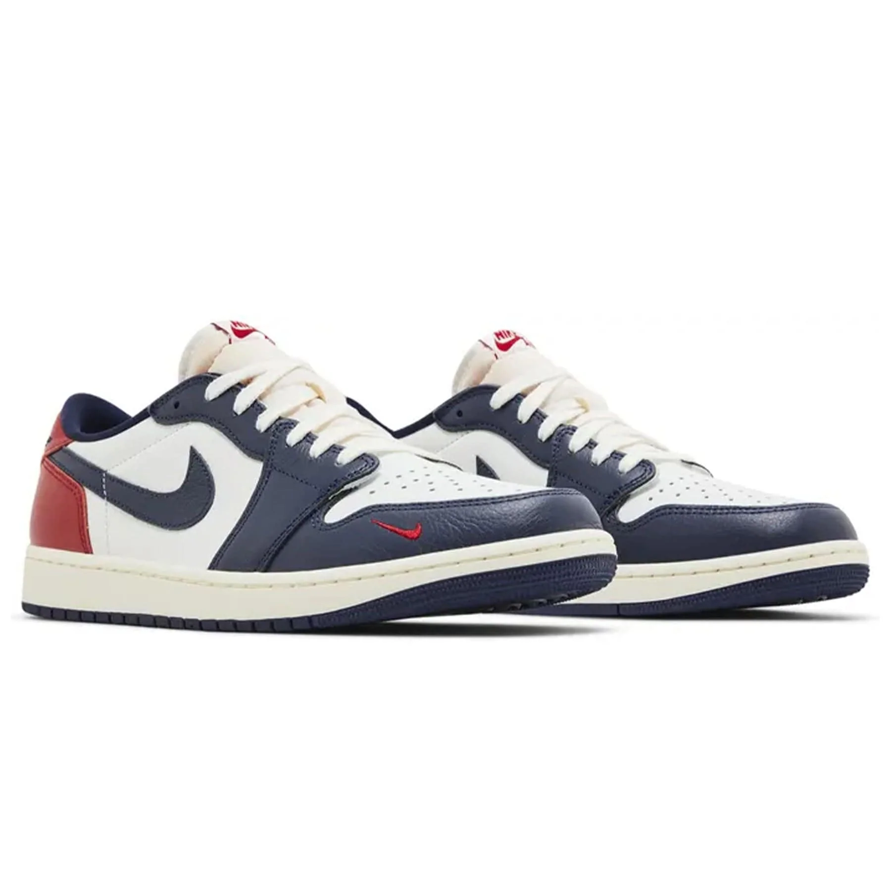 Air Jordan 1 Low OG 'Howard University' - Image 4