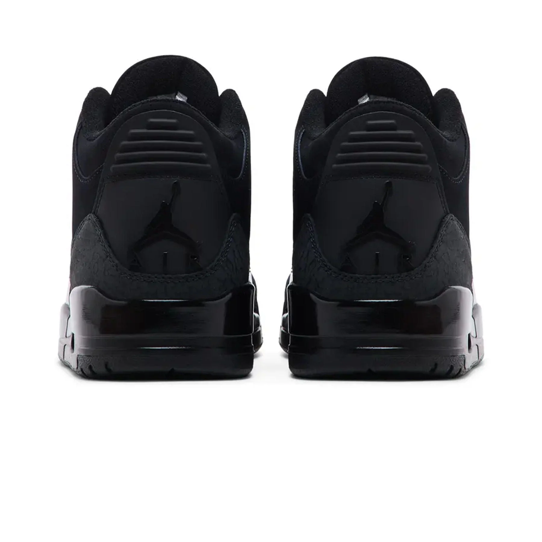Air Jordan 3 Retro 'Black Cat' 2025 - Image 4
