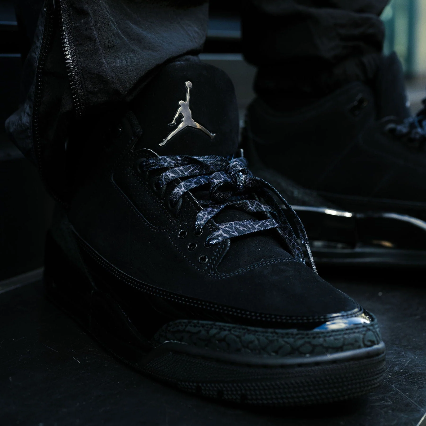 Air Jordan 3 Retro 'Black Cat' 2025 - Image 6