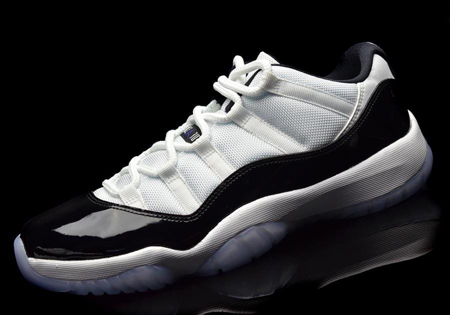 Air Jordan 11 Low Concord - Image 2