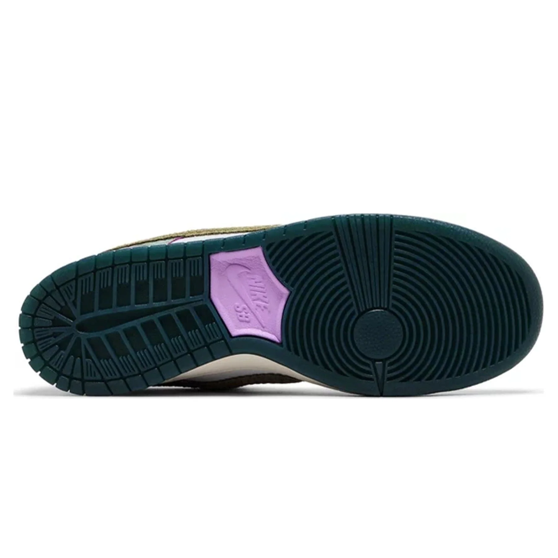 Alexis Sablone x Nike Dunk Low SB 'Chameleon' - Image 5