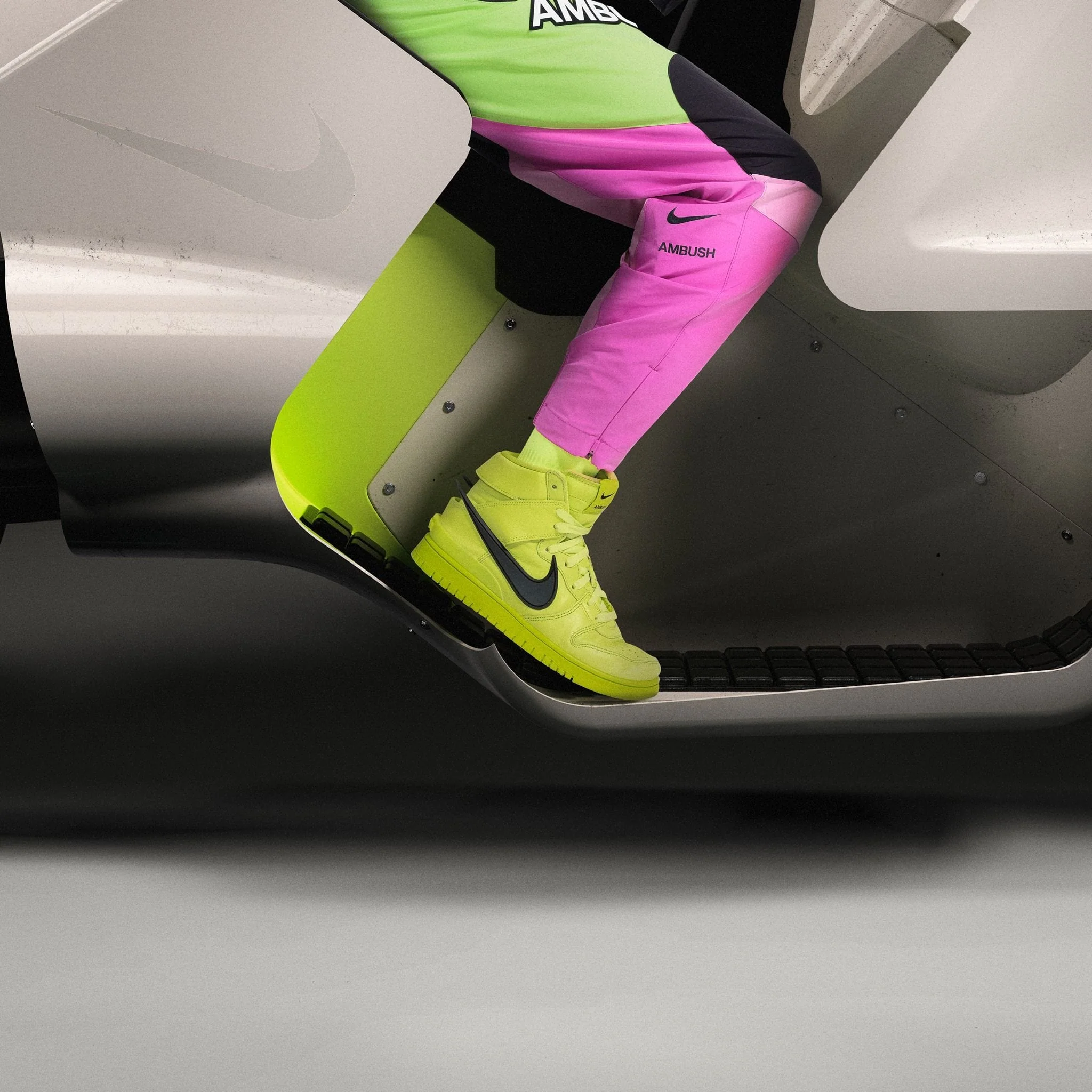 AMBUSH x Nike Dunk High 'Flash Lime' - Image 2