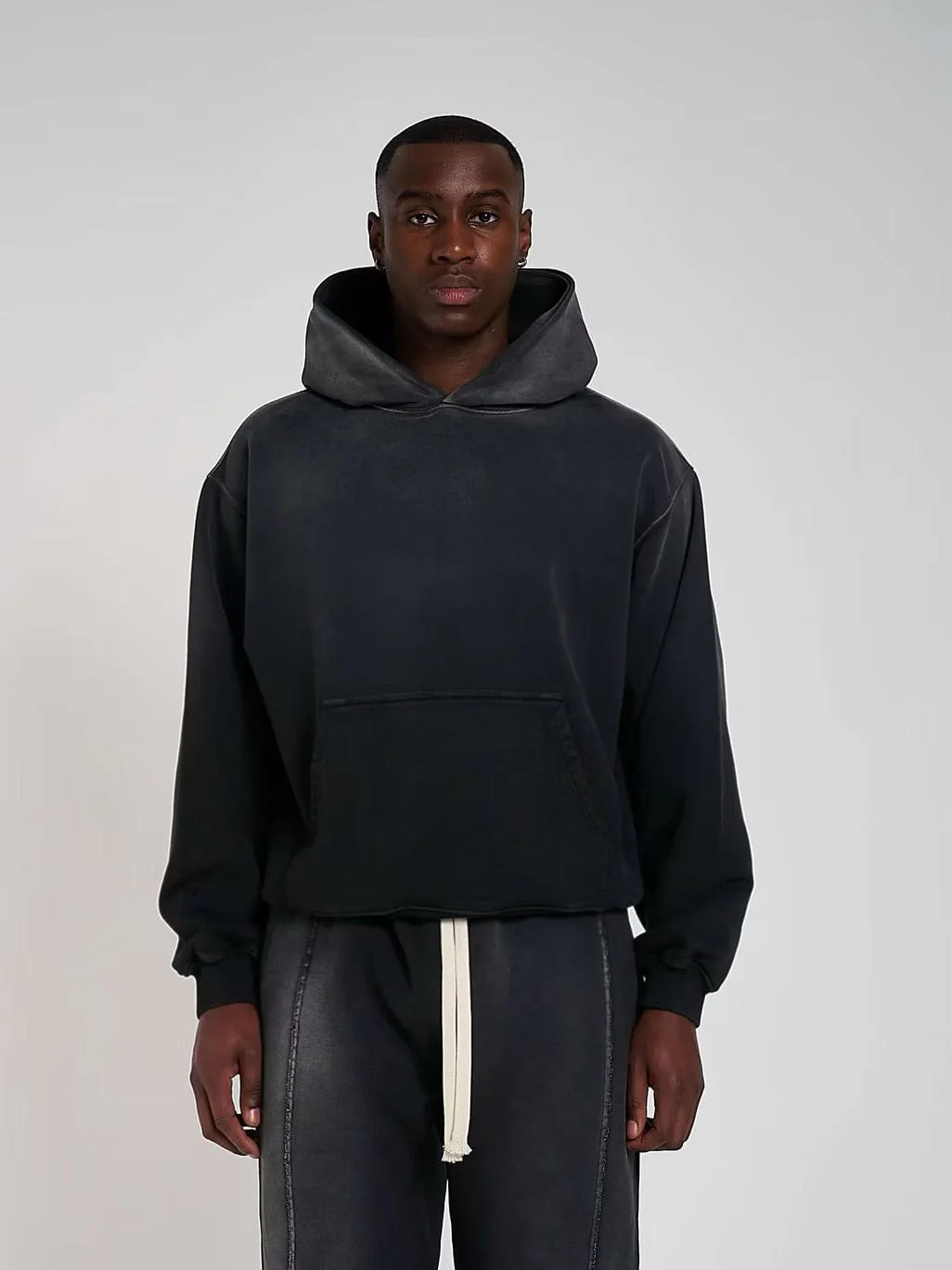 KAIZEN MARKET BLANK HEAVYWEIGHT FADE OUT HOODIE BLACK - Image 3