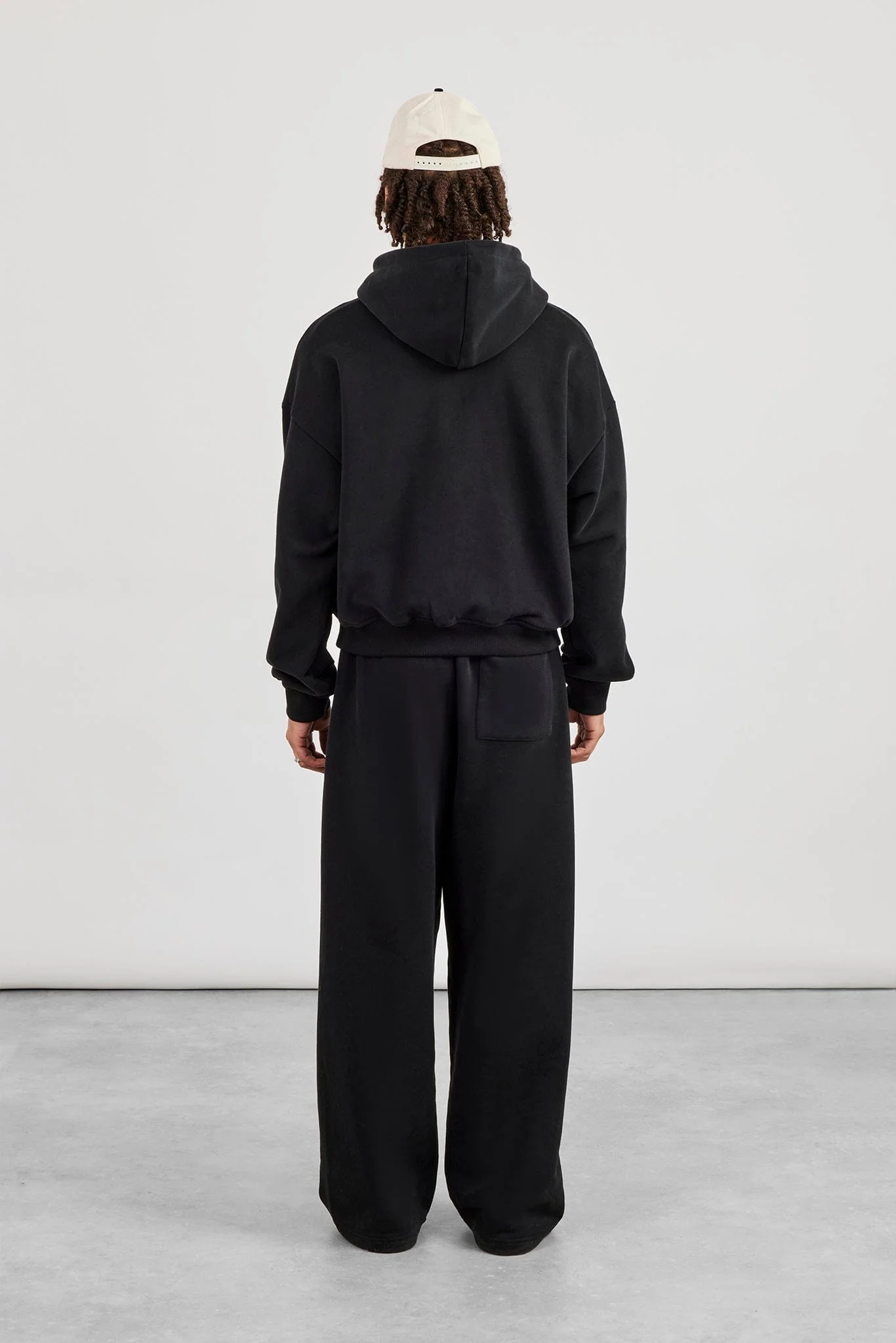 Cernucci Boxy Hoodie & Baggy Fit Jogger - Black - Image 3