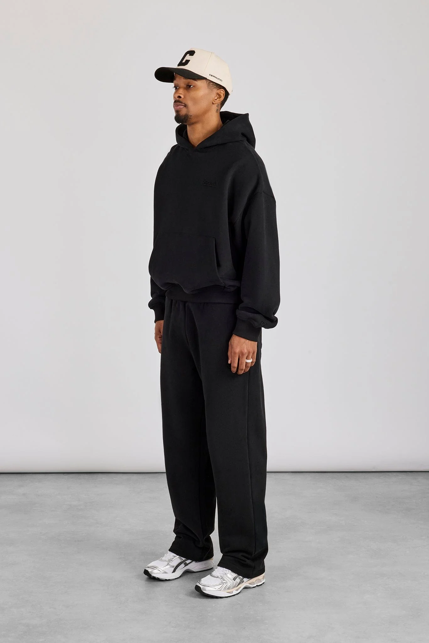Cernucci Boxy Hoodie & Relaxed Jogger - Black - Image 2