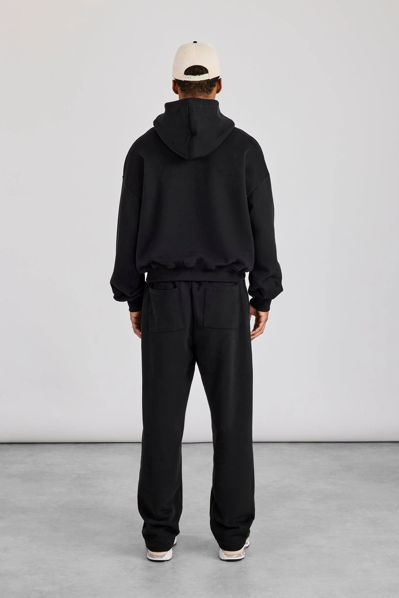 Cernucci Boxy Hoodie & Relaxed Jogger - Black - Image 3