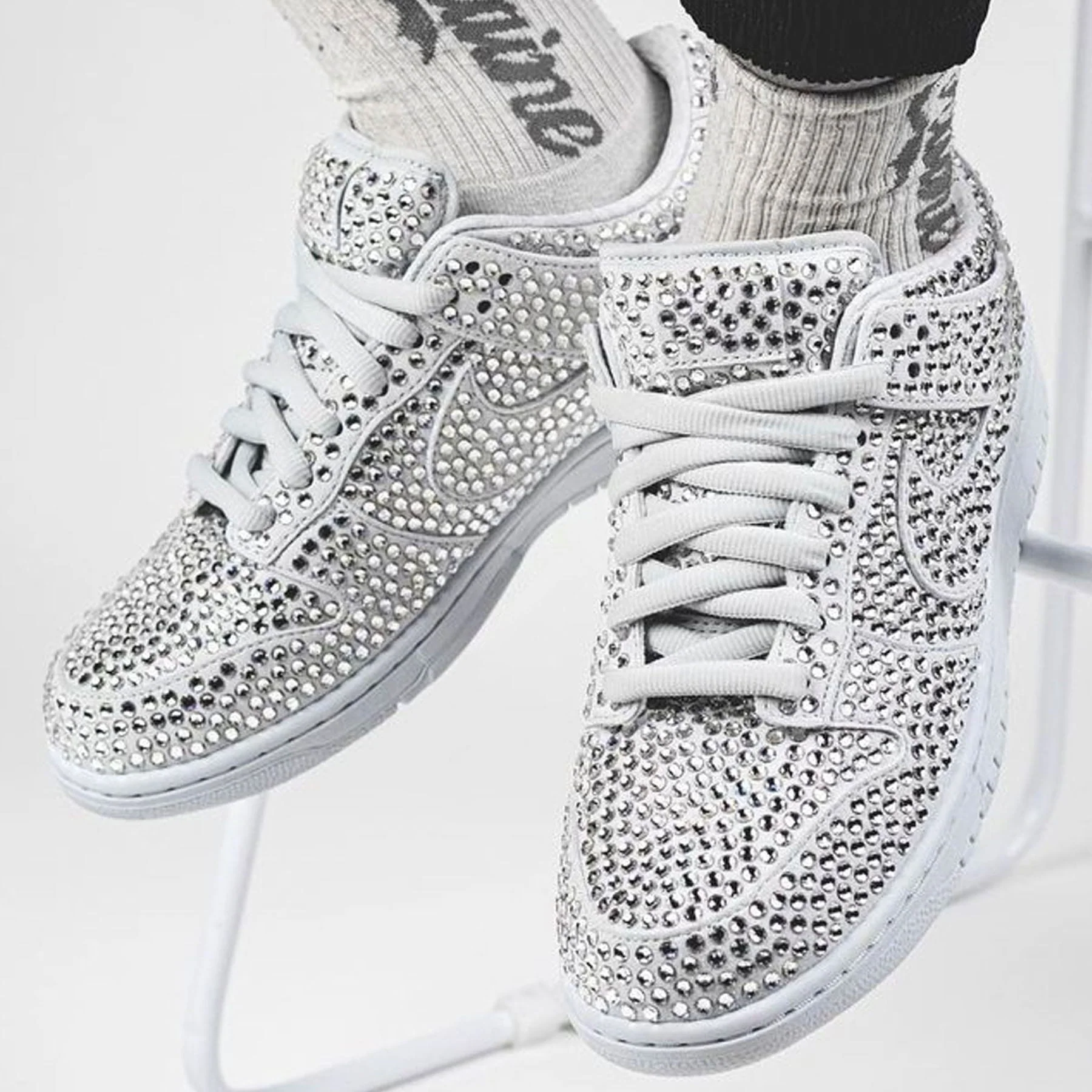 Cactus Plant Flea Market x Swarovski x Dunk Low 'Pure Platinum' - Image 7