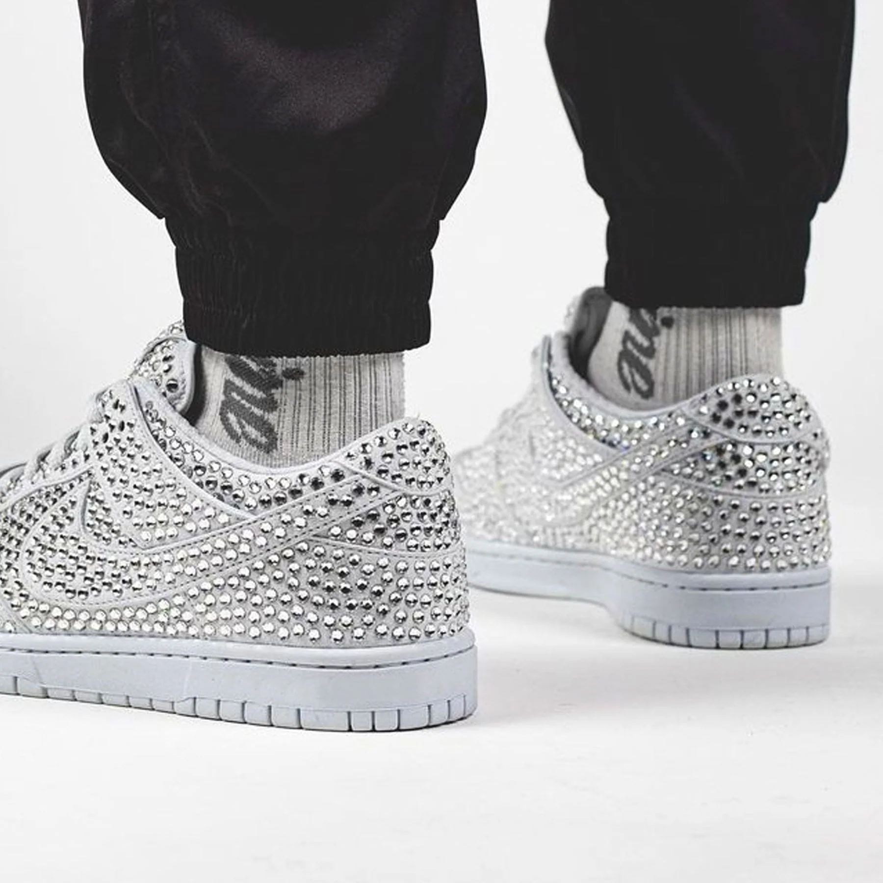 Cactus Plant Flea Market x Swarovski x Dunk Low 'Pure Platinum' - Image 8
