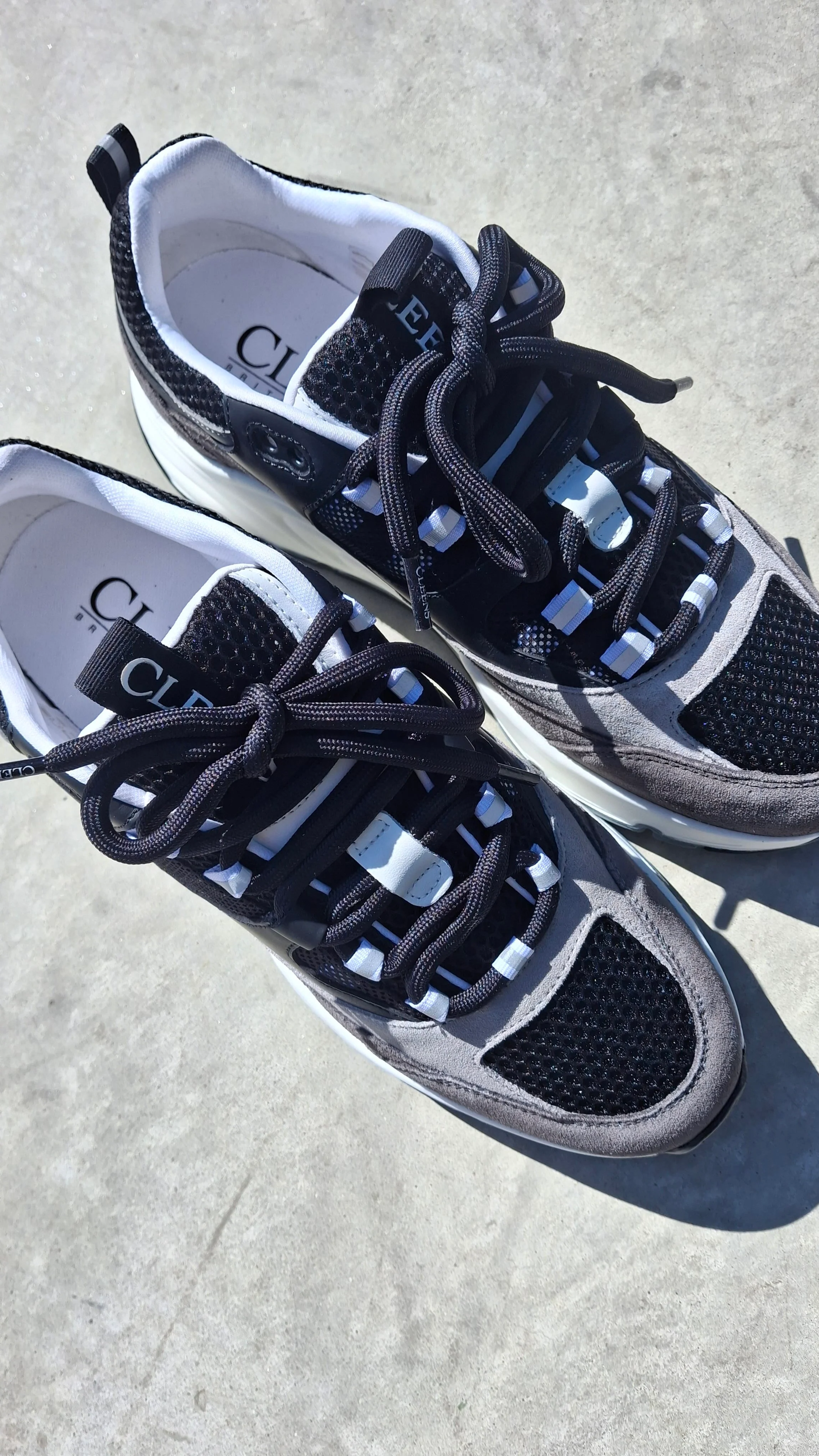 Cleens Aero Runner 'Carbon' - Image 5