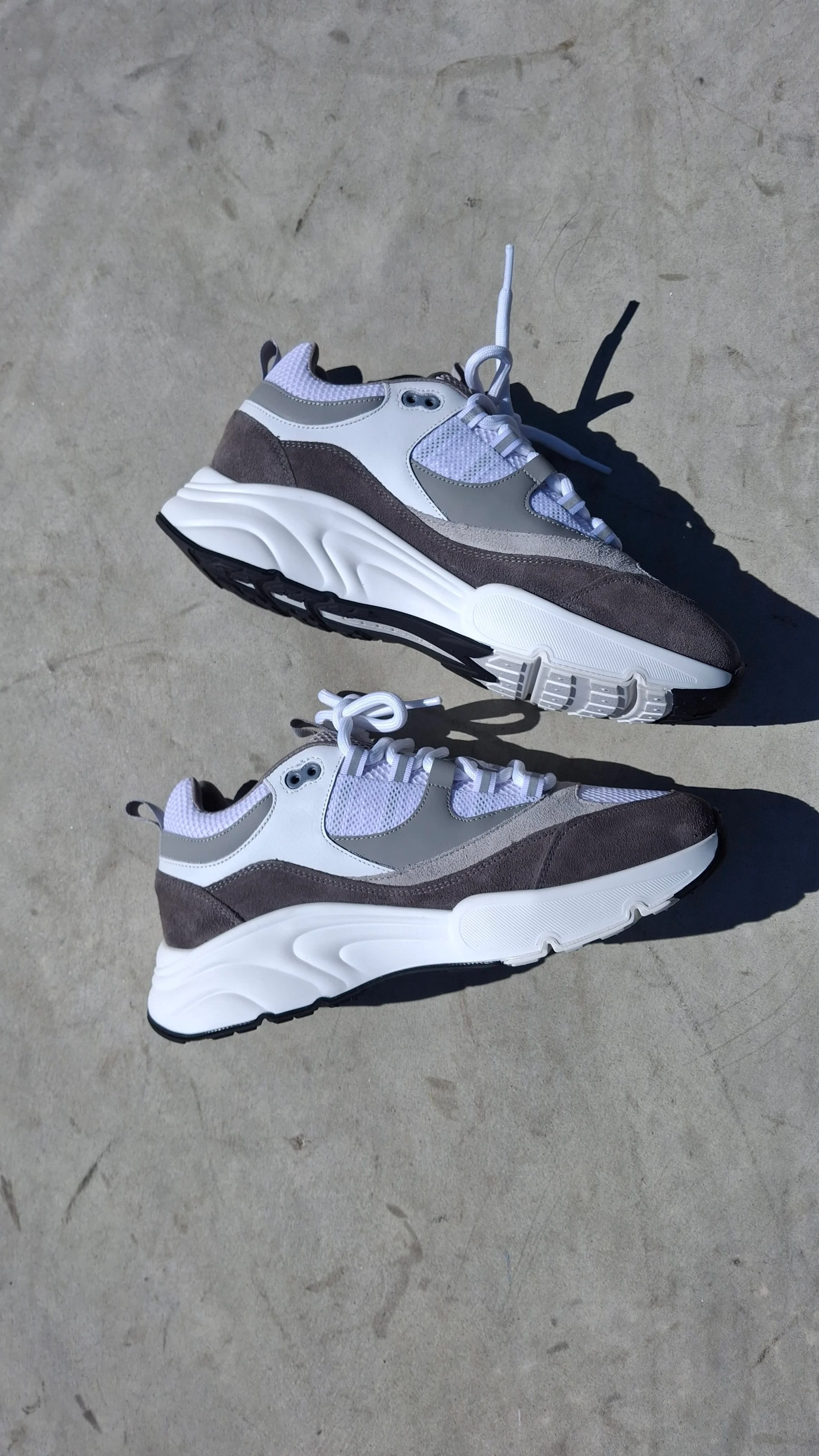 Cleens Aero Runner 'Dove Grey' - Image 5