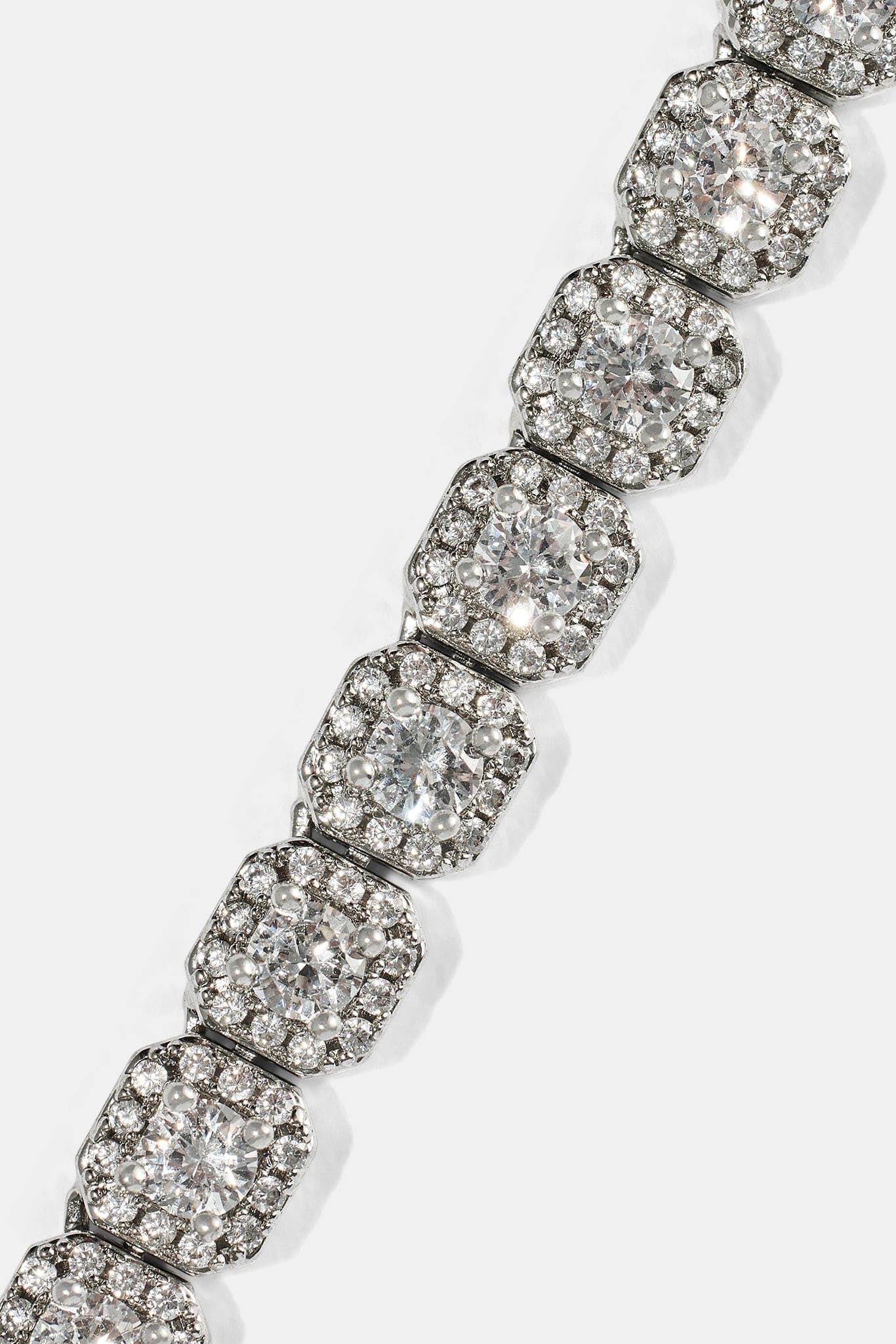 Cernucci Clustered Tennis Chain - 7mm - White - Image 4