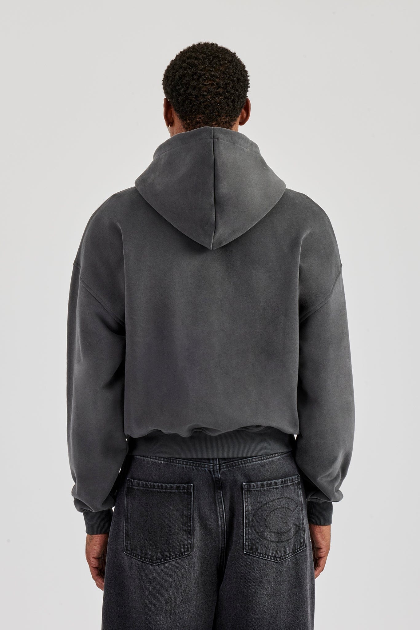 Cernucci Diamonds In Paradise Printed Boxy Zip Hoodie - Charcoal - Image 3
