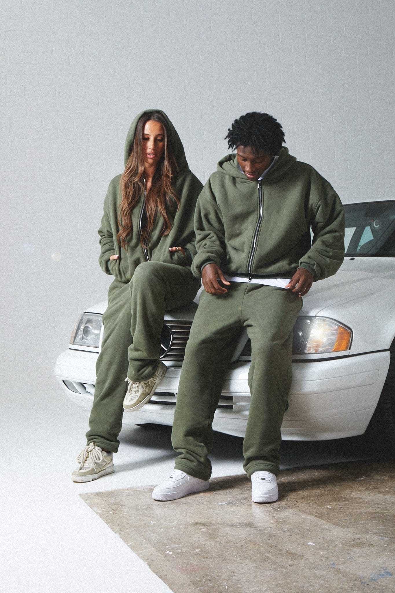 KAIZEN MARKET DOUBLE LAYERED ZIP HOODIE MILITARY - Image 4