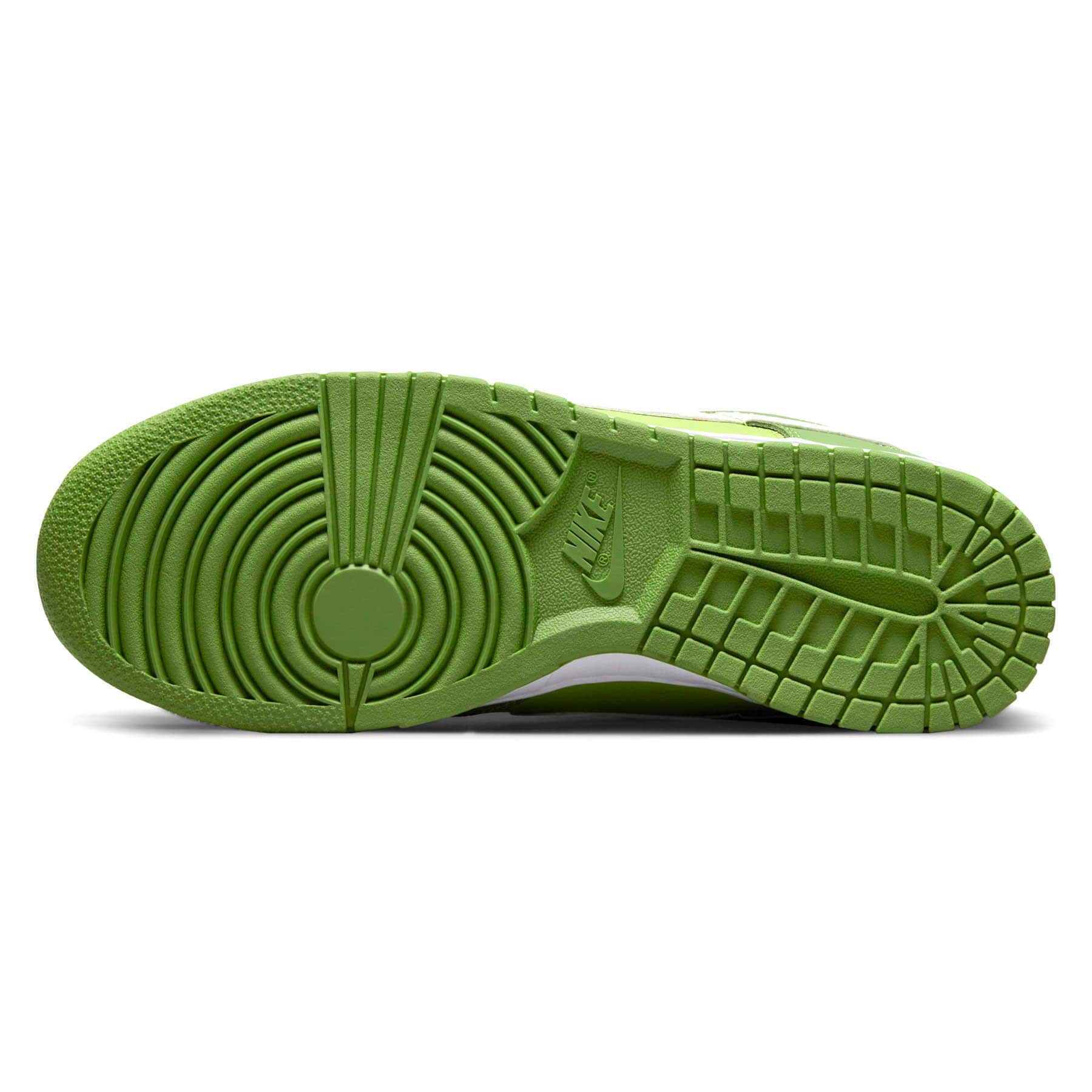 Nike Dunk Low 'Chlorophyll' - Image 3