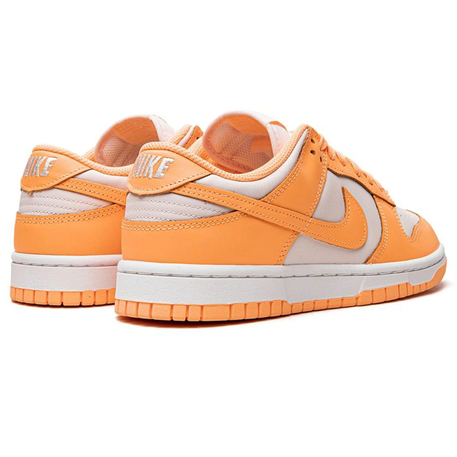 Nike Dunk Low Wmns 'Peach Cream' - Image 4
