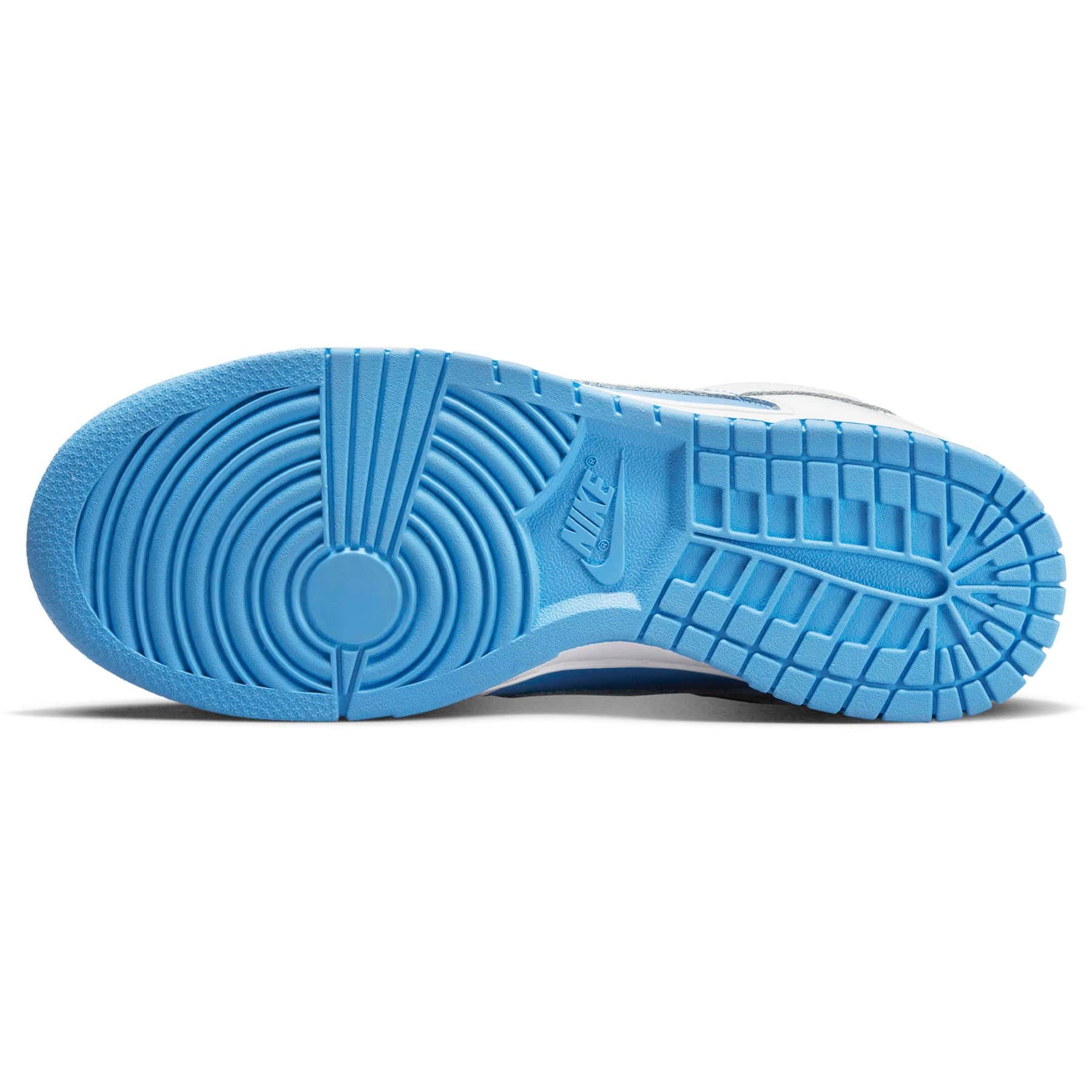 Nike Dunk Low Wmns 'Reverse UNC' - Image 3