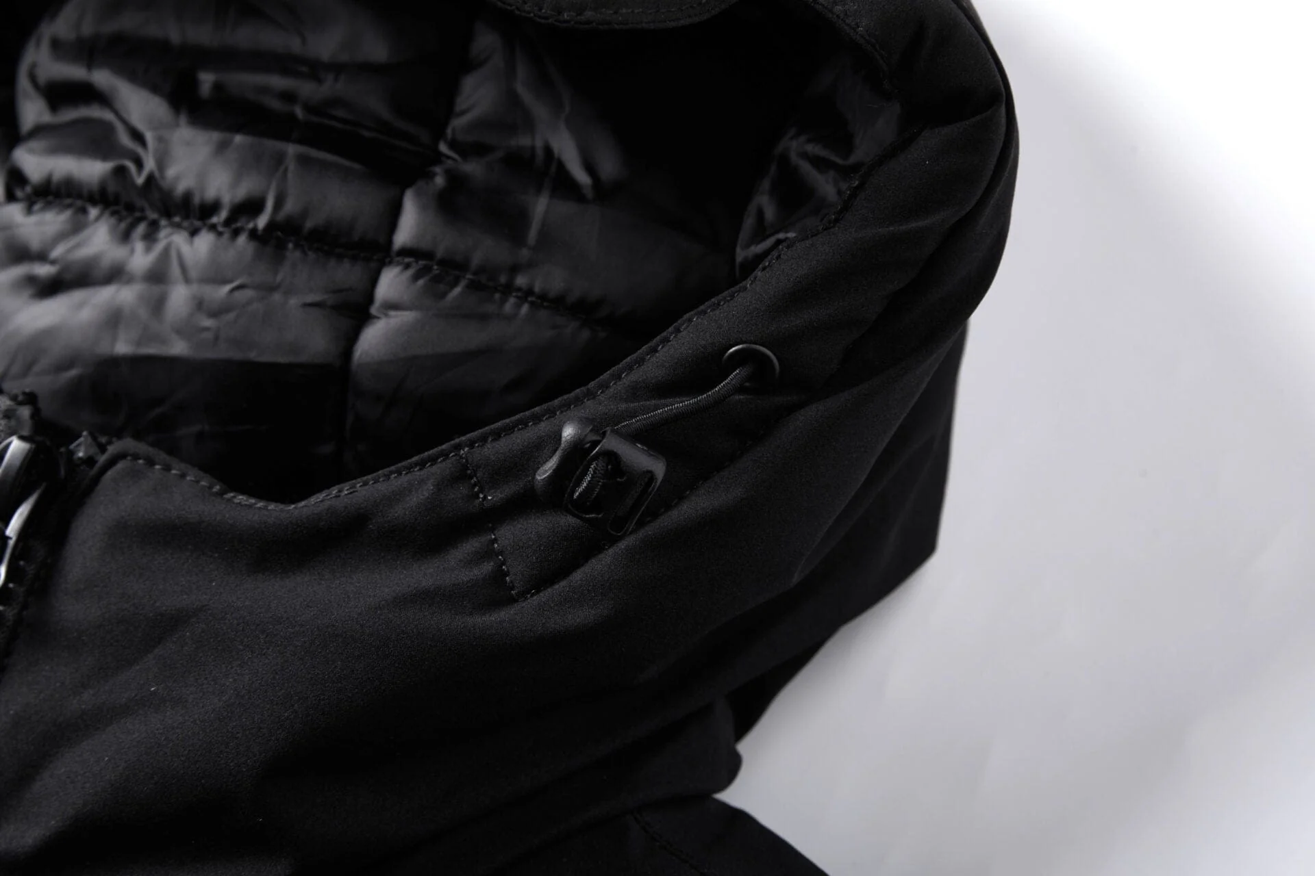 Helvetica Mountain Pioneers Eyeblock Hooded Windbreaker Jacket - Image 10