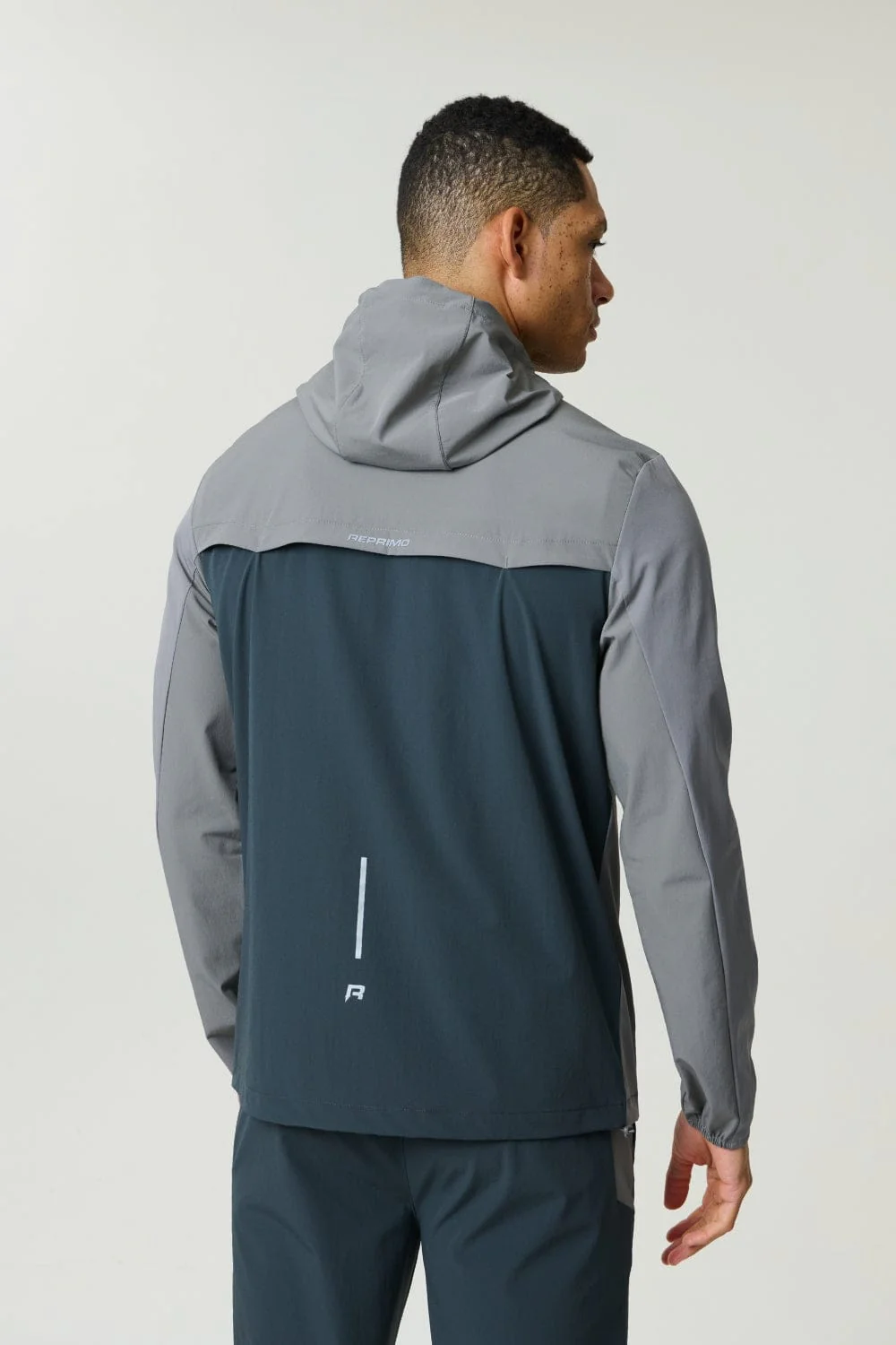 Reprimo Flight Windbreaker 'Gargoyle Ash Green' - Image 2