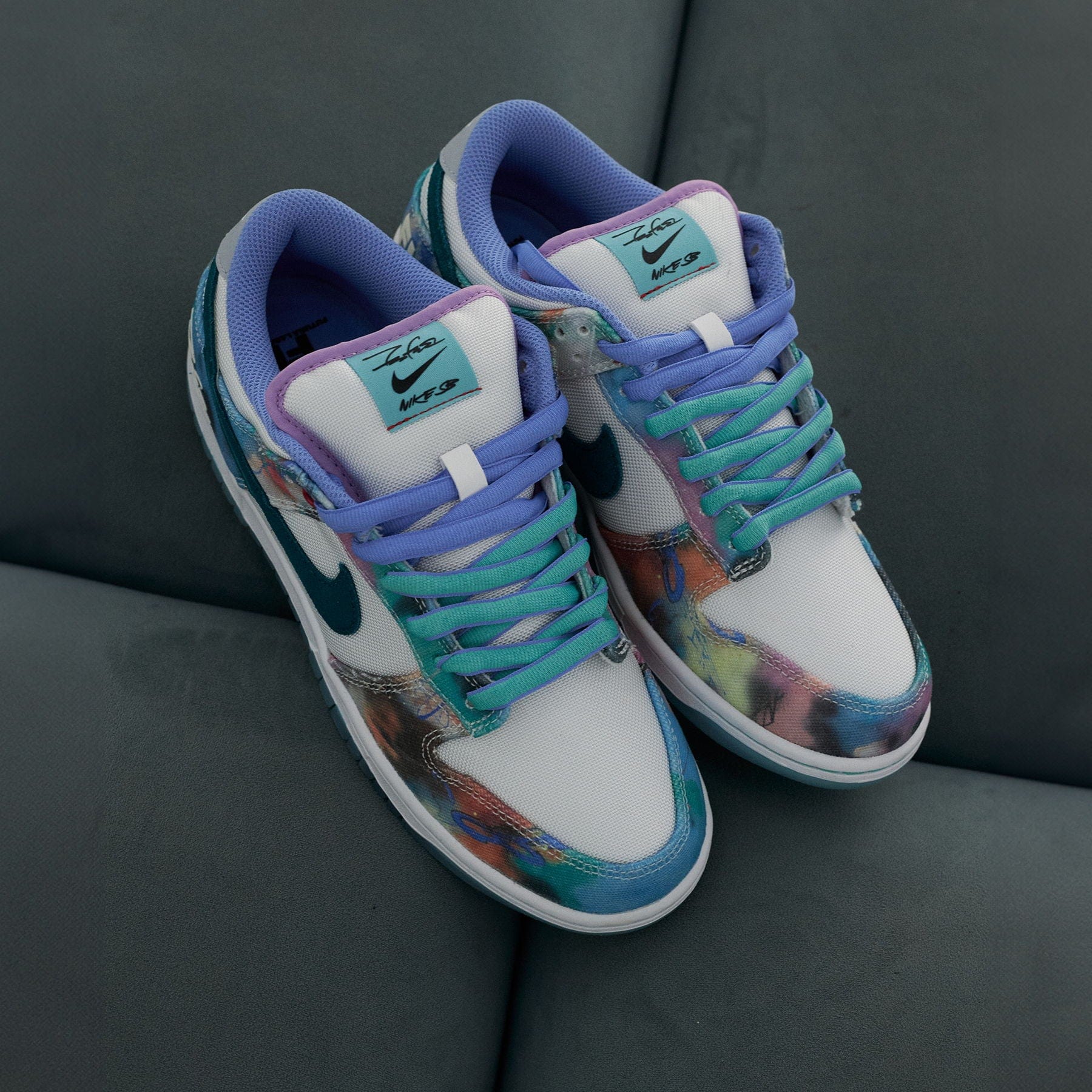Futura Laboratories x Nike Dunk SB Low 'Bleached Aqua' - Image 6