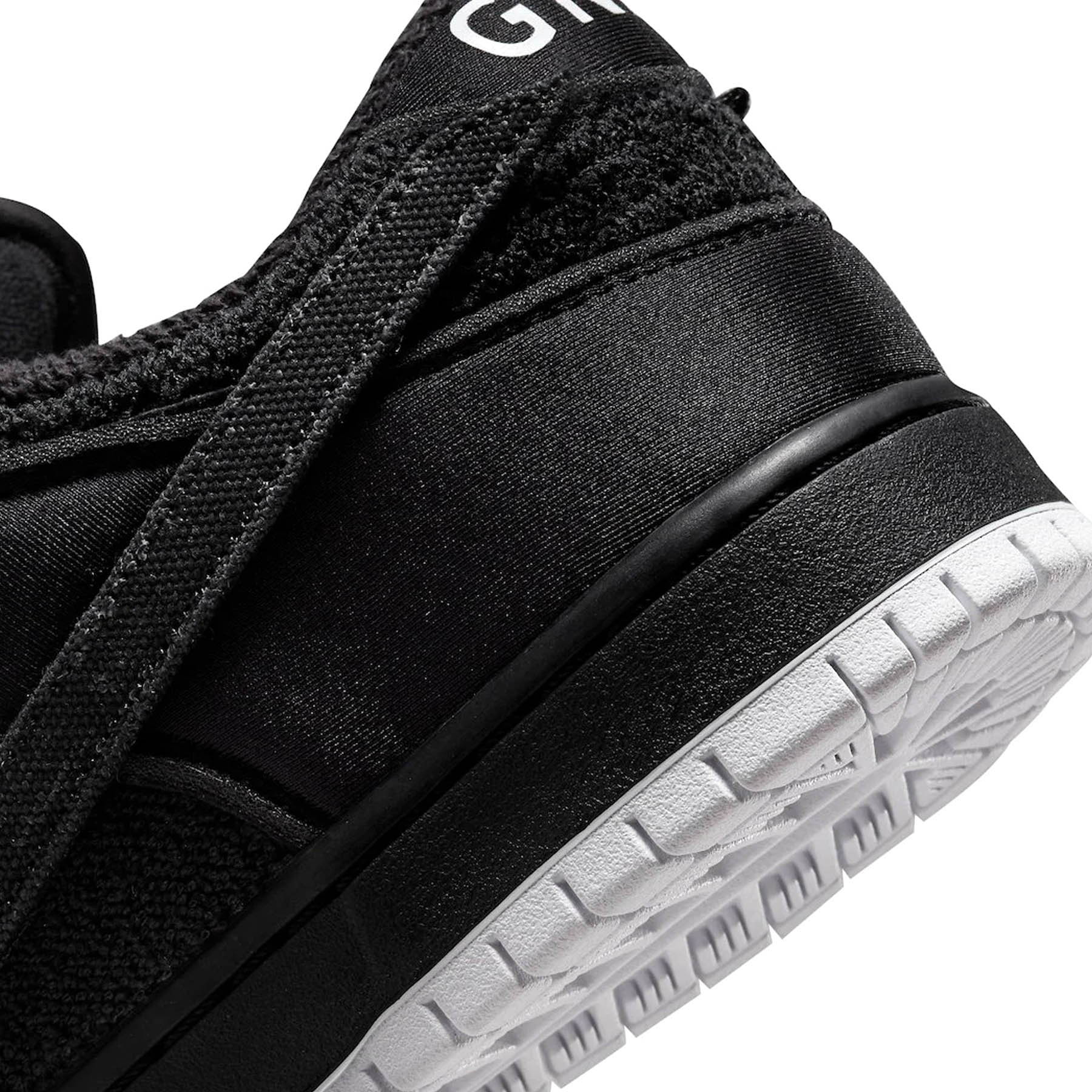 Gnarhunters x Nike Dunk Low SB 'Black' - Image 7