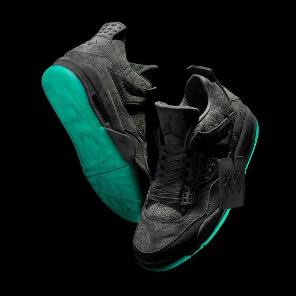 KAWS x Air Jordan 4 Retro Black - Image 7
