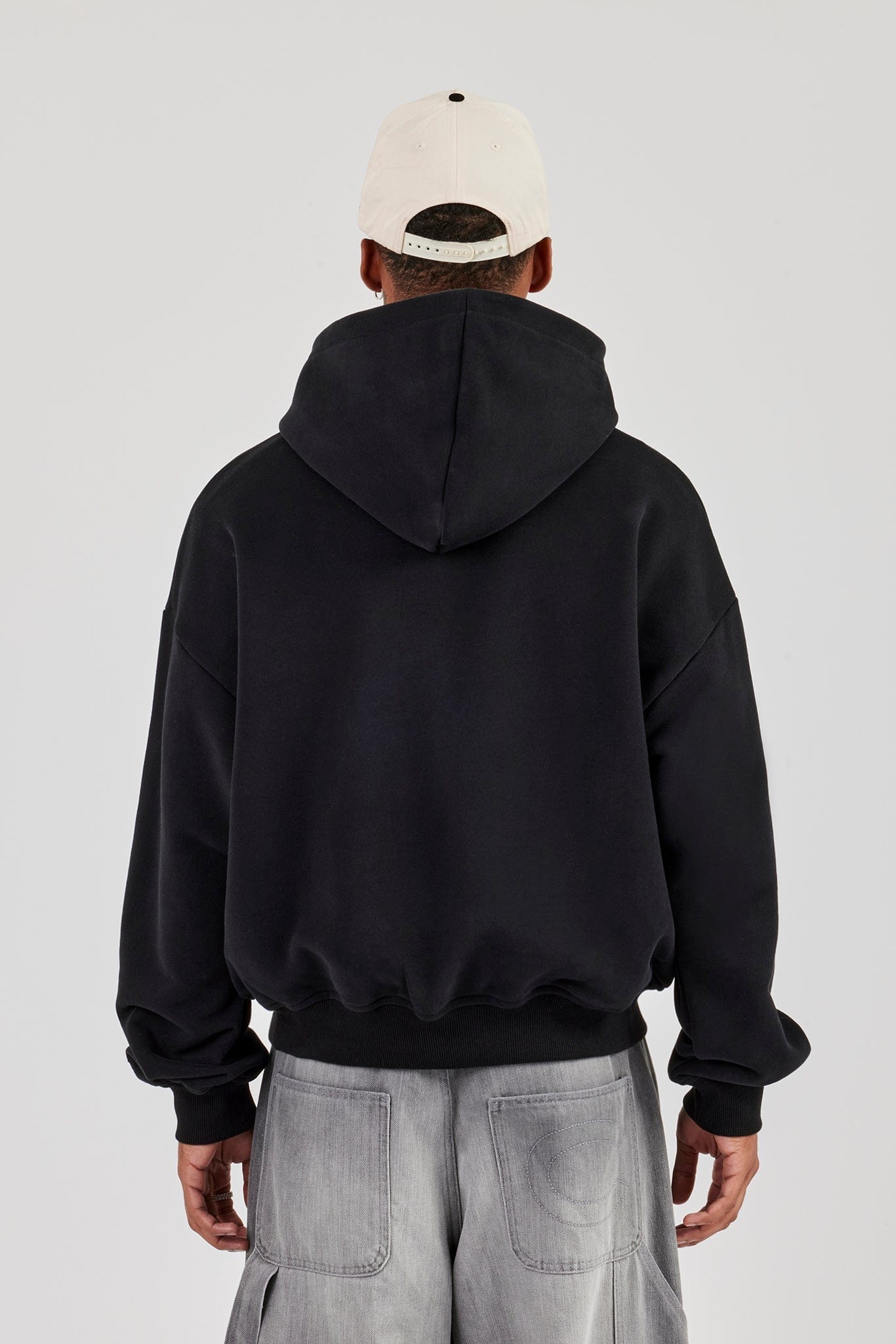 Cernucci Mens Boxy Hoodie - Black - Image 4