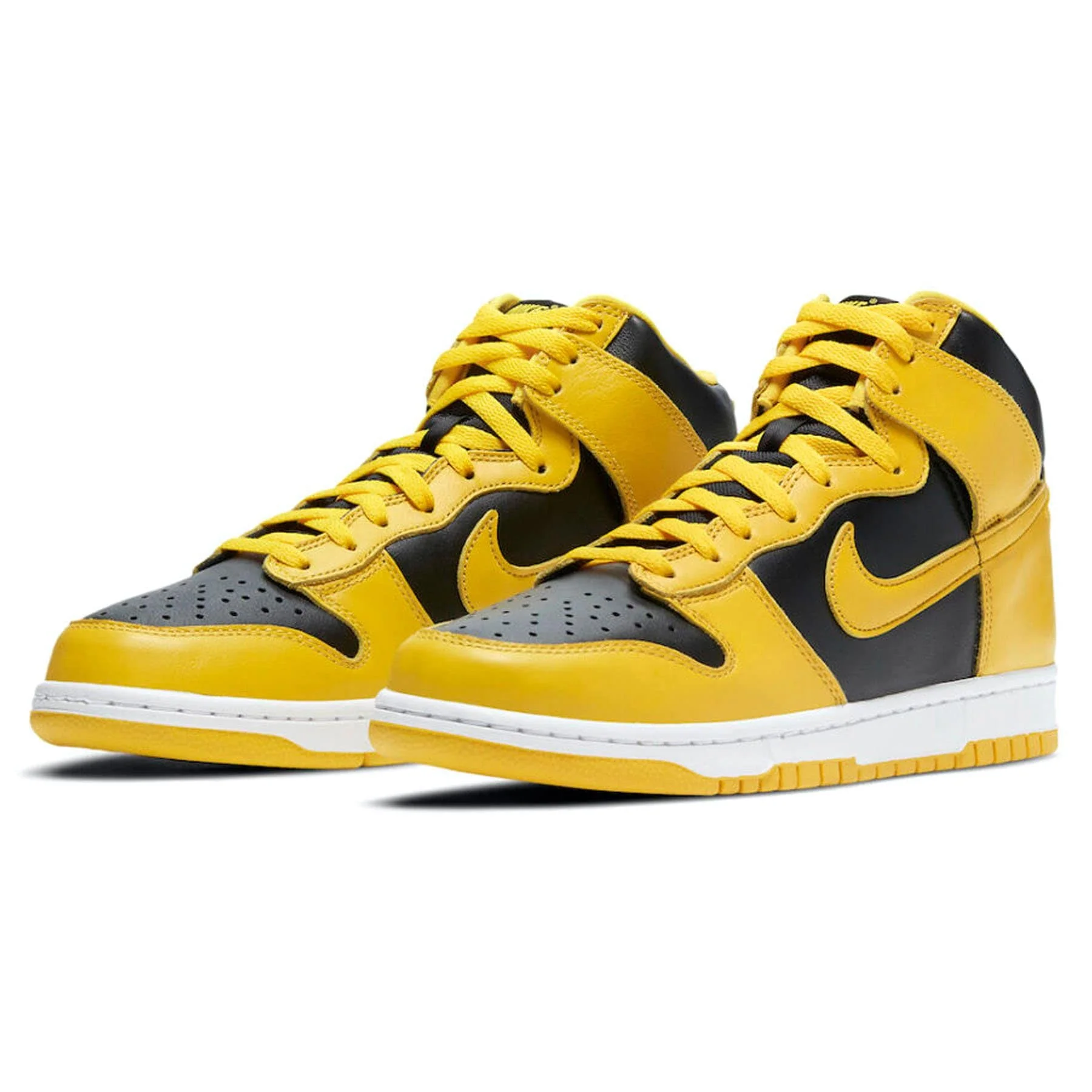 Nike Dunk High SP 'Iowa' 2020 - Image 2