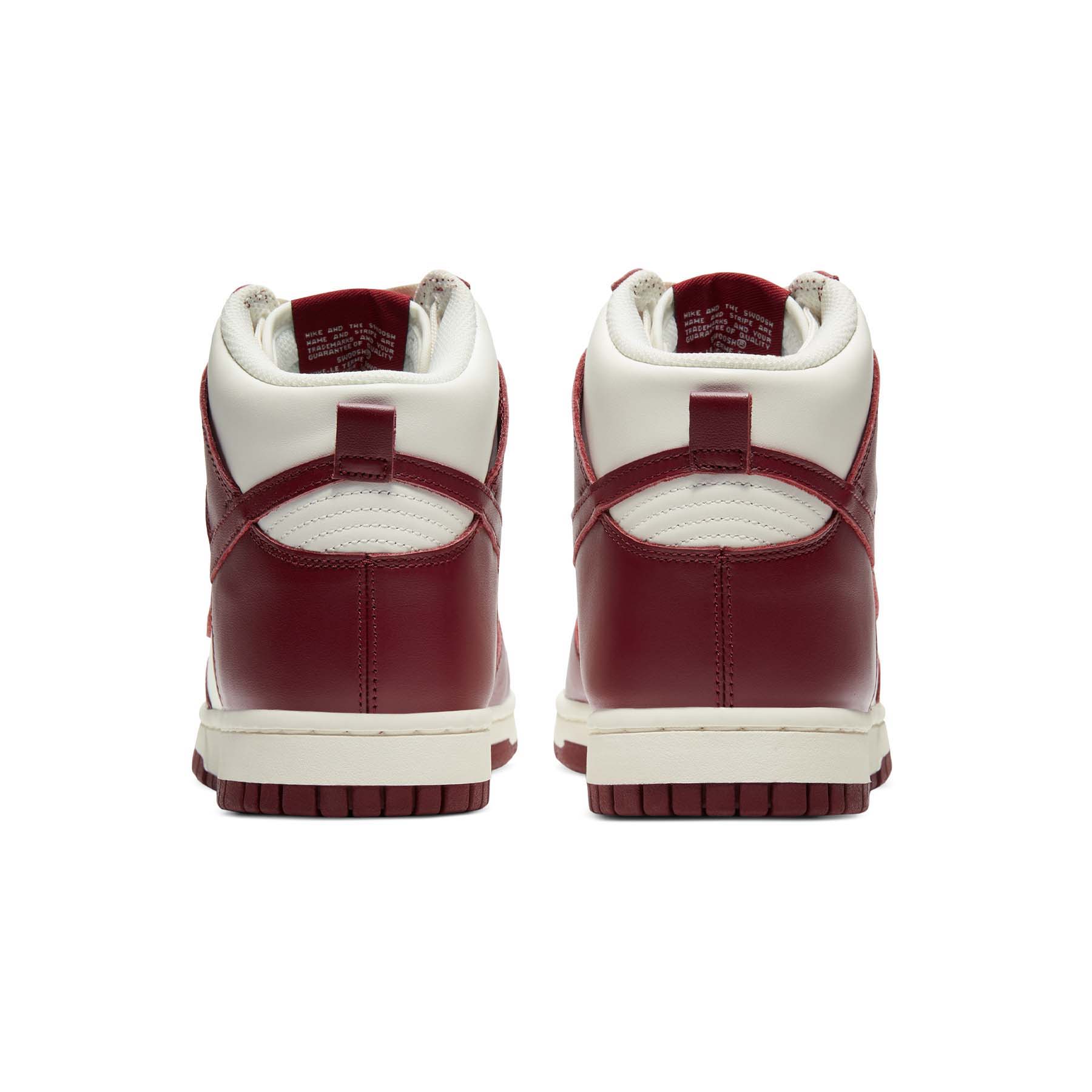 Nike Dunk High Wmns 'Team Red' - Image 4