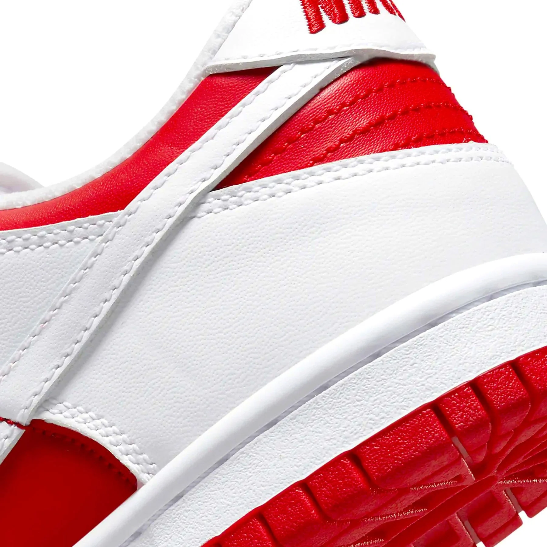 Nike Dunk Low GS 'White University Red' - Image 6