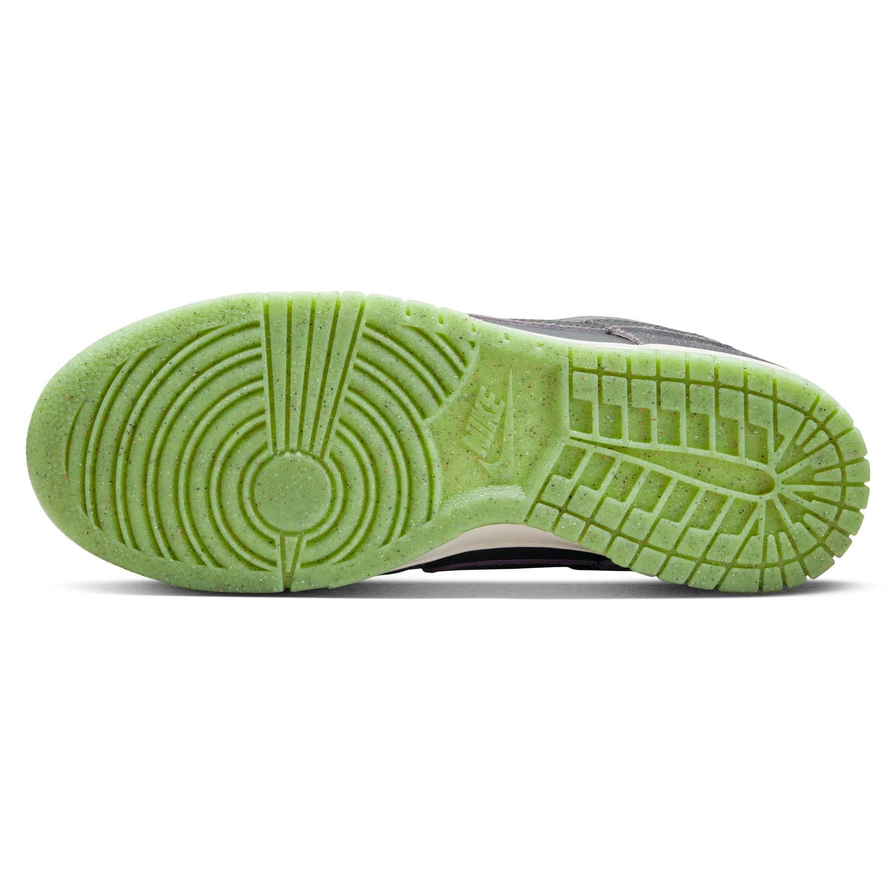Nike Dunk Low 'Iron Grey Scream Green' - Image 3