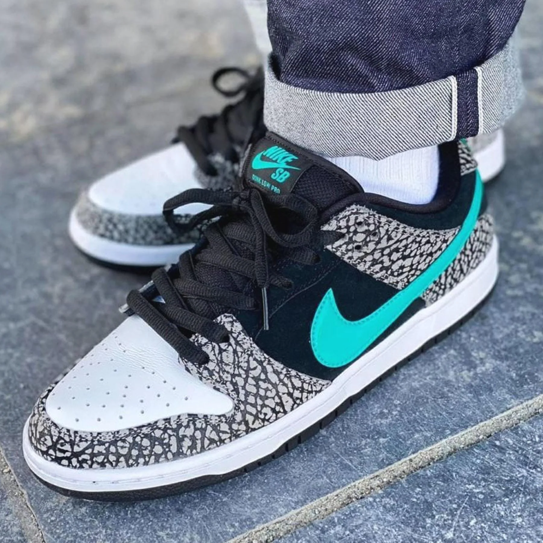 Nike Dunk Low Pro SB 'Atmos Elephant' - Image 6