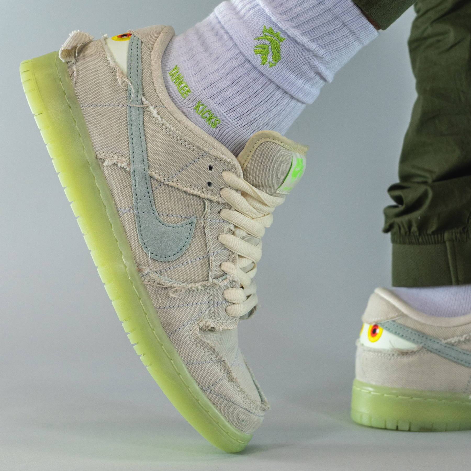 Nike Dunk Low SB 'Mummy' - Image 7