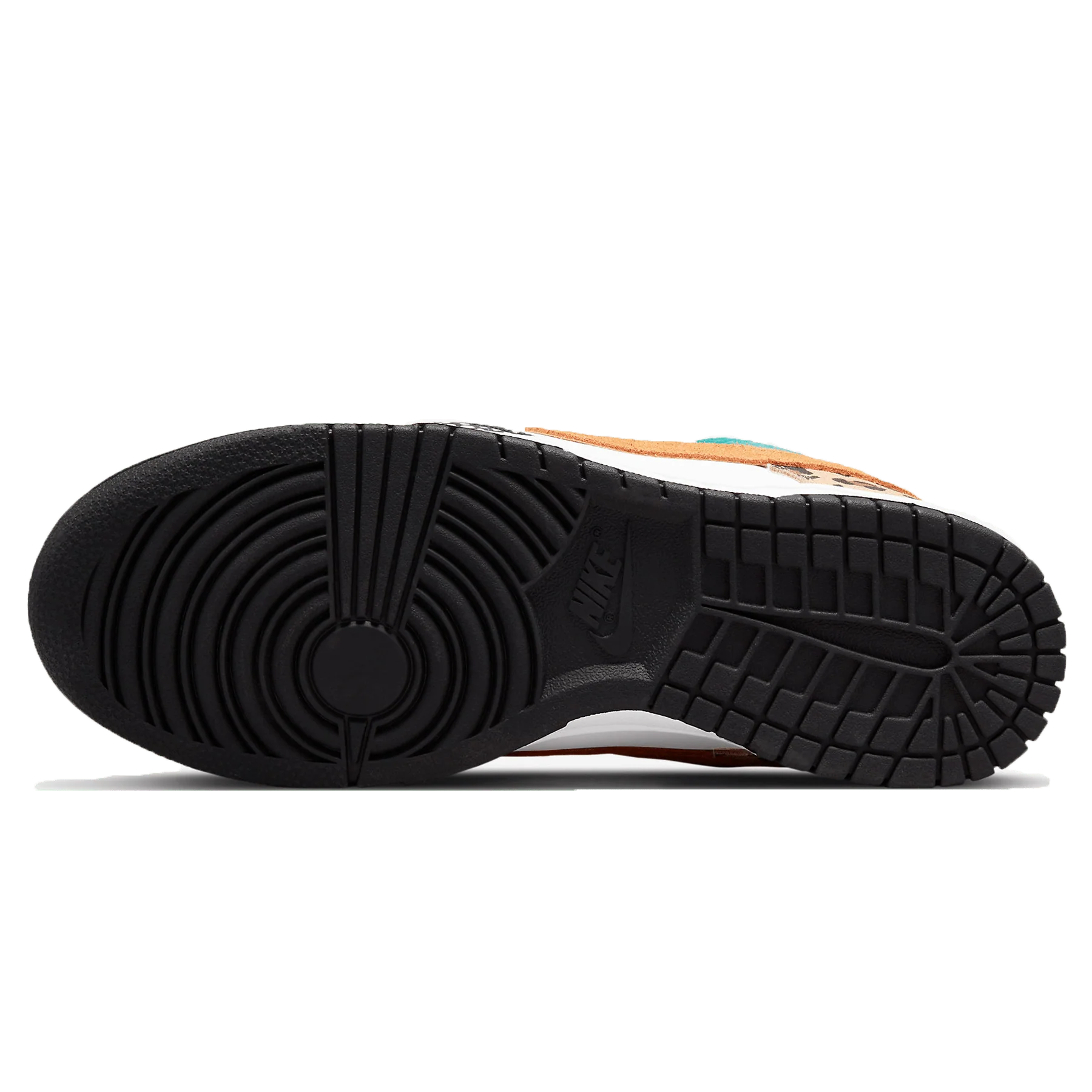 Nike Dunk Low SE Wmns 'Safari Mix' - Image 4