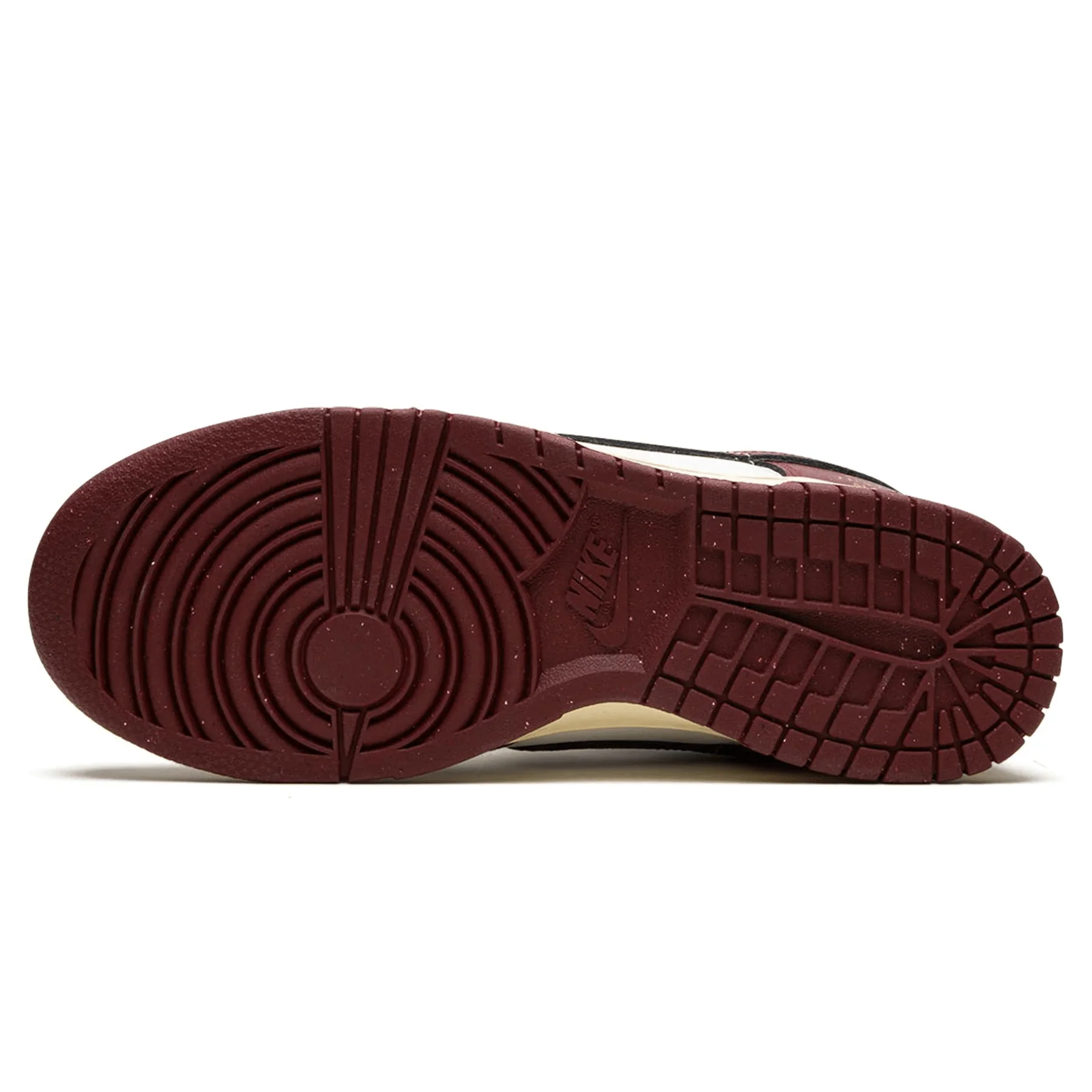 Nike Dunk Low SE Wmns 'Sisterhood - Team Red' - Image 5