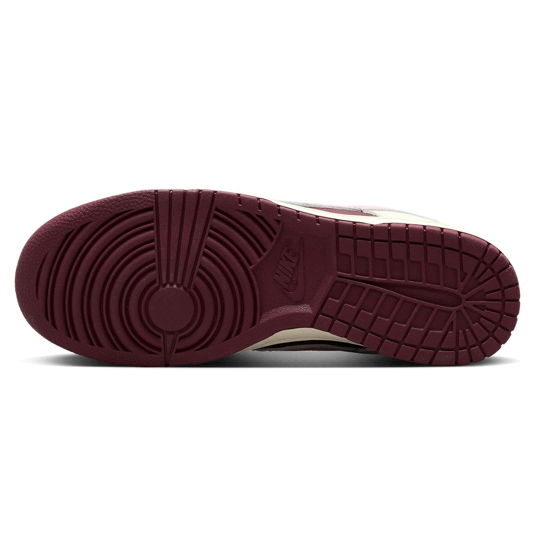 Nike Dunk Low Premium 'Valentine's Day' - Image 5
