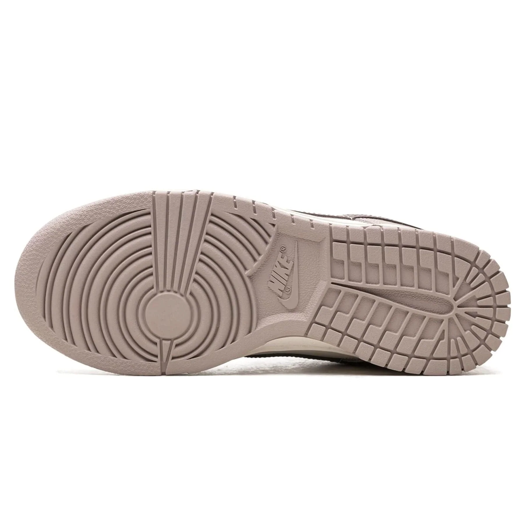 Nike Dunk Low Wmns 'Diffused Taupe' - Image 5