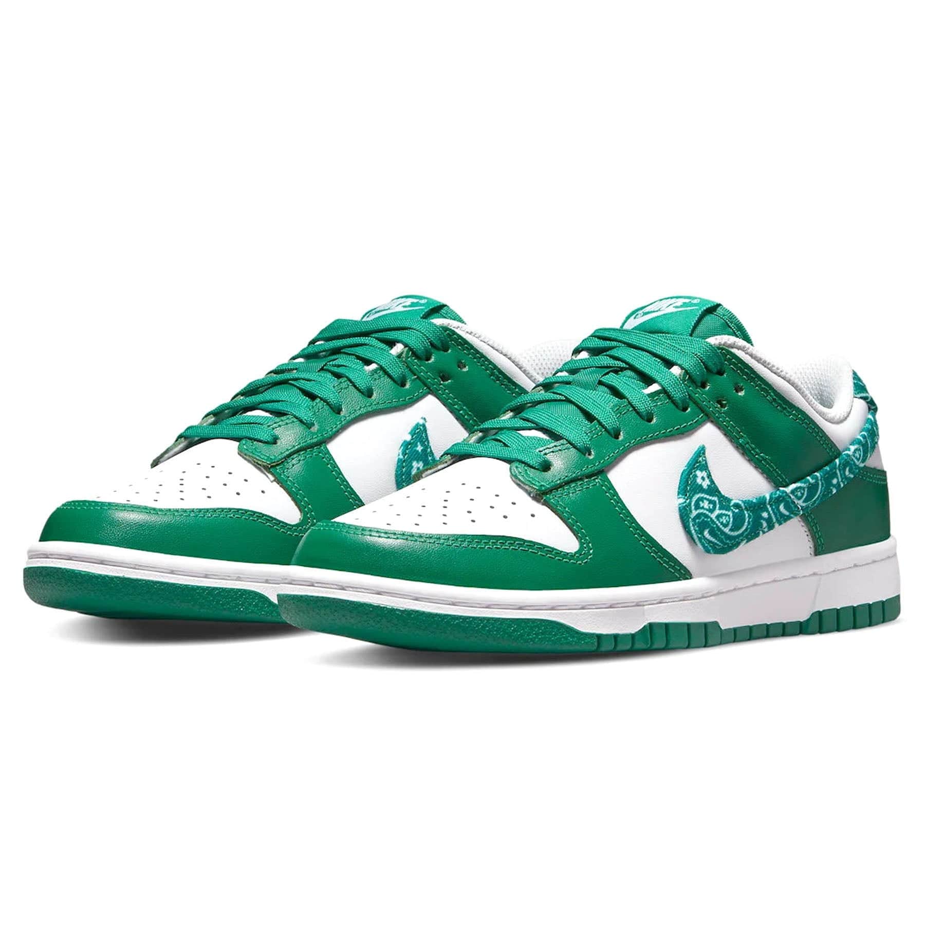 Nike Dunk Low  Wmns 'Green Paisley' - Image 2