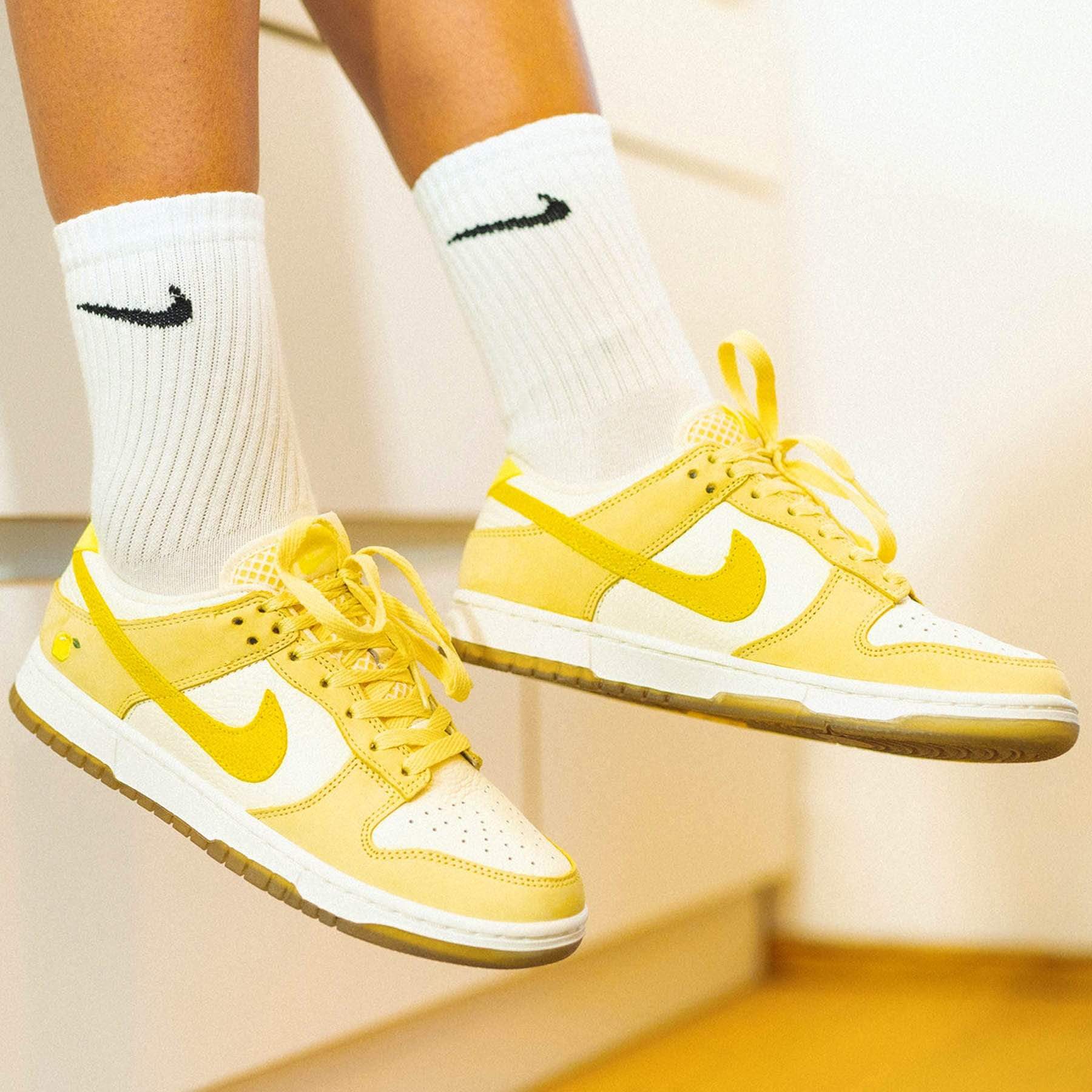 Nike Dunk Low Wmns 'Lemon Drop' - Image 7