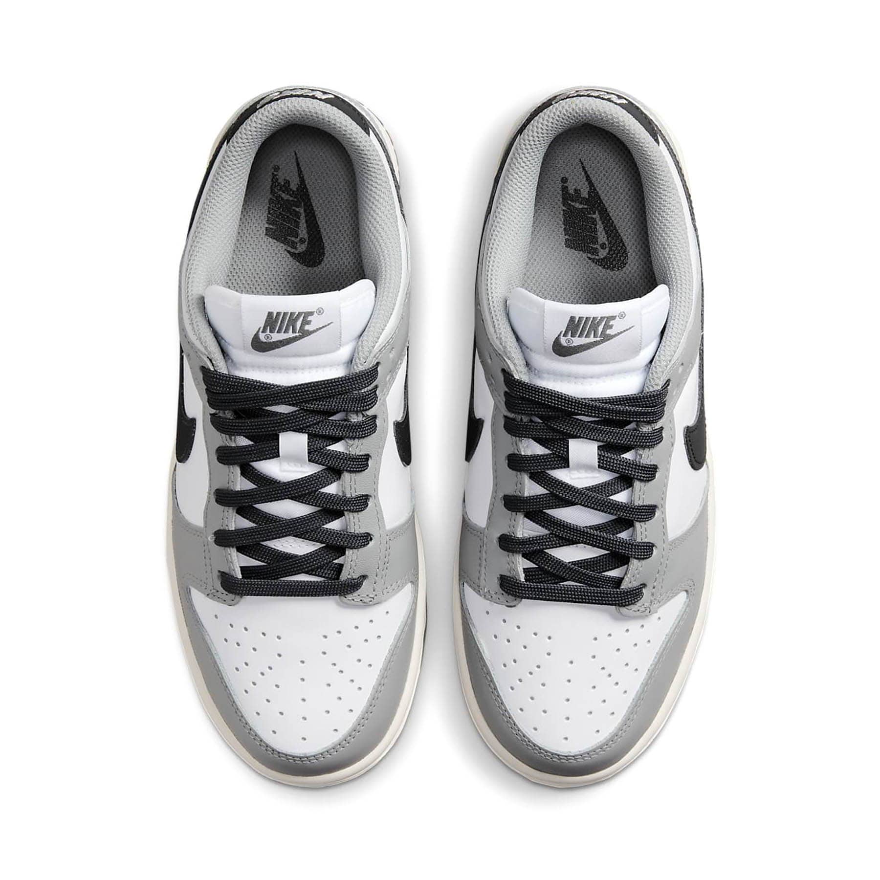 Nike Dunk Low Wmns 'Light Smoke Grey' - Image 3