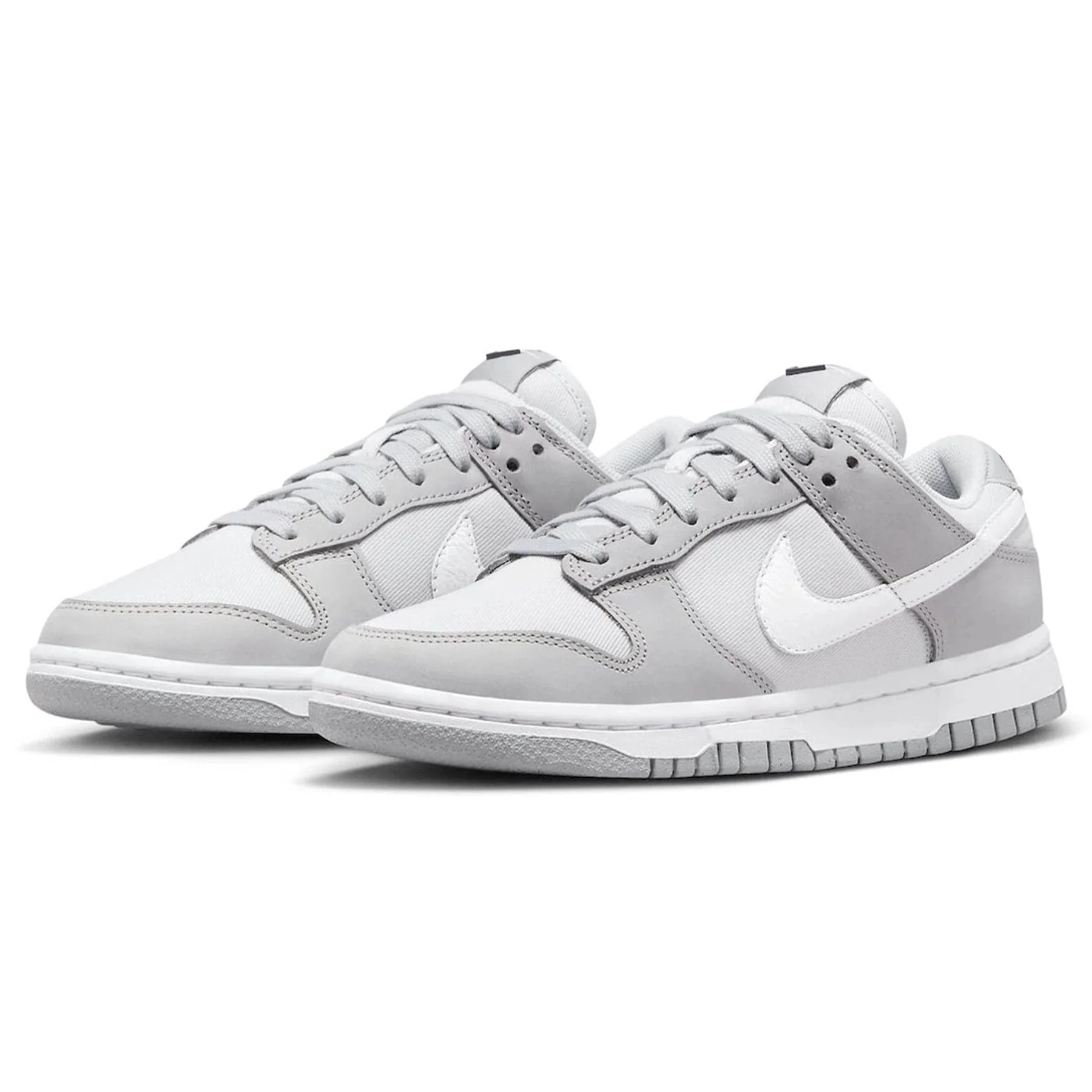 Nike Dunk Low Wmns LX 'Light Smoke Grey' - Image 4